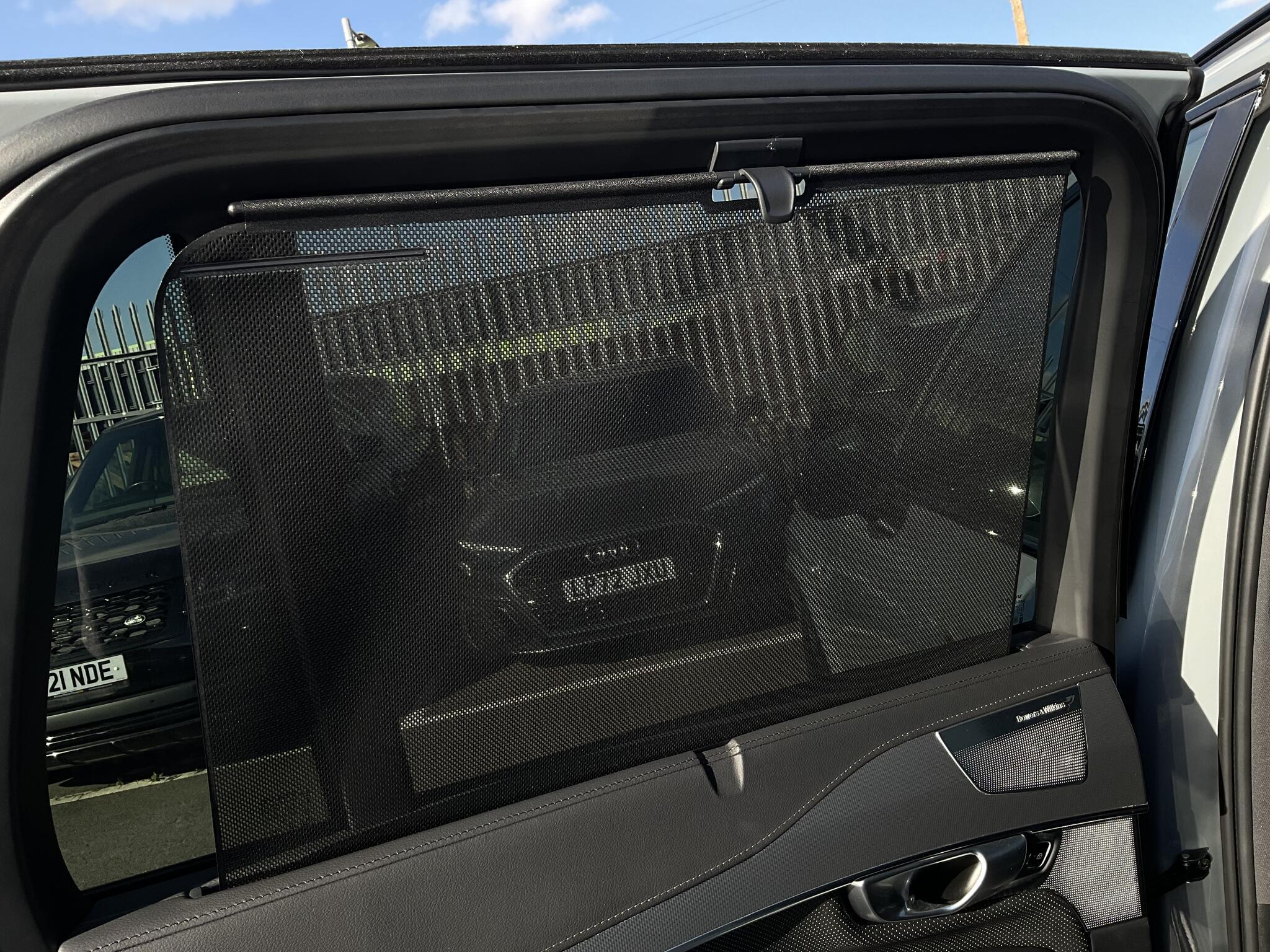 Volvo XC90 - Image 19