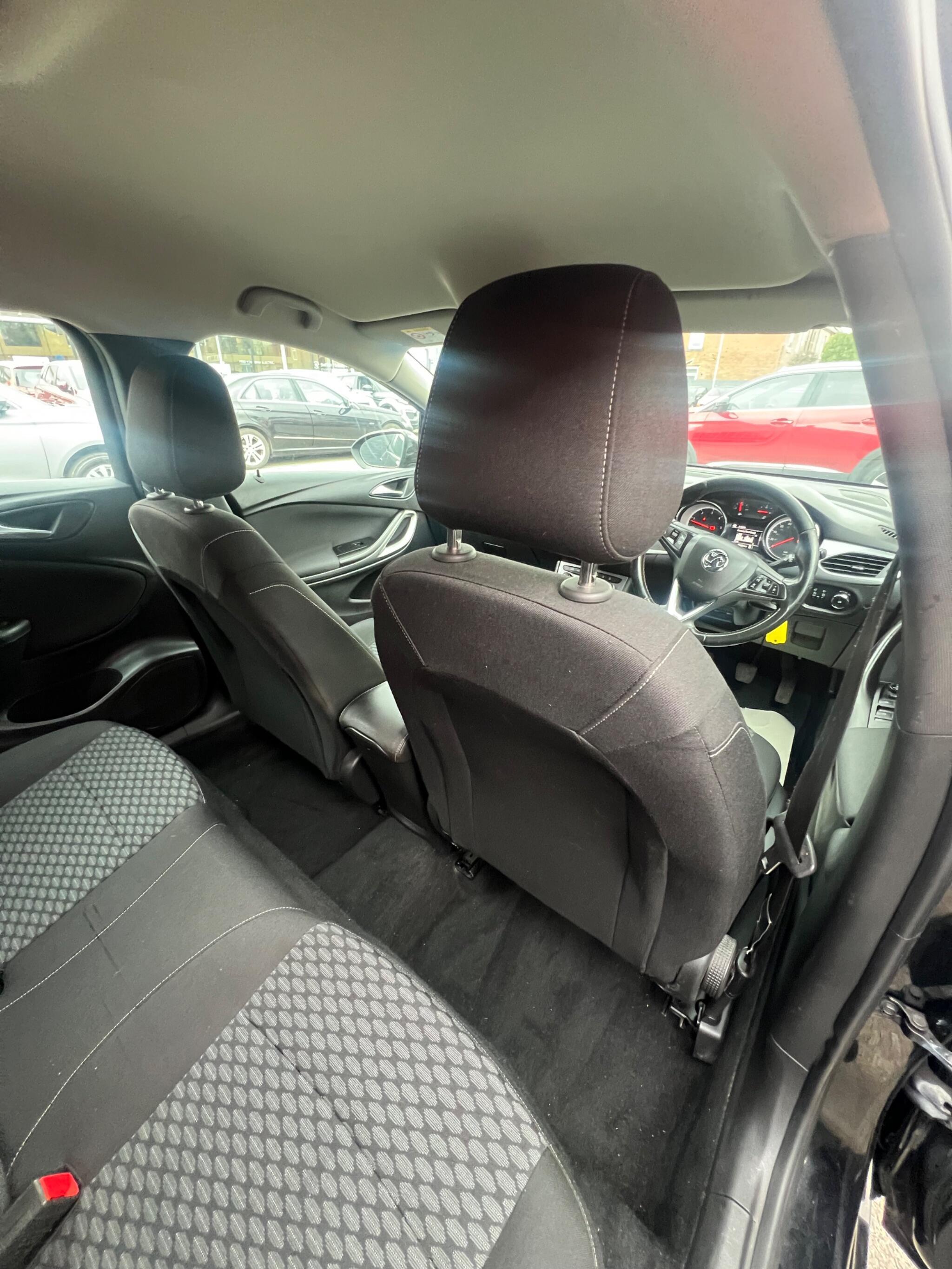 Vauxhall Astra - Image 33