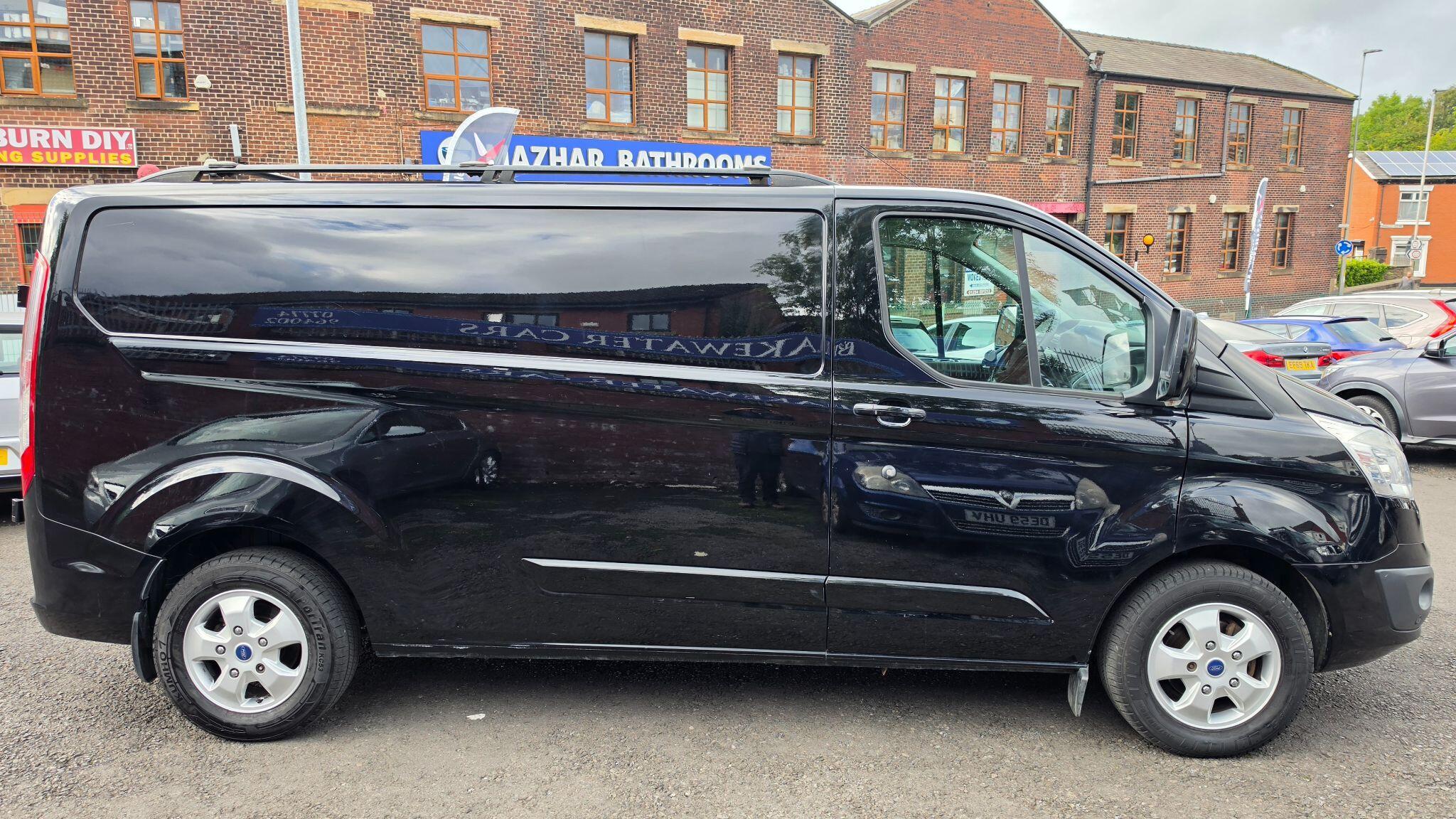 Ford Transit Custom - Image 8
