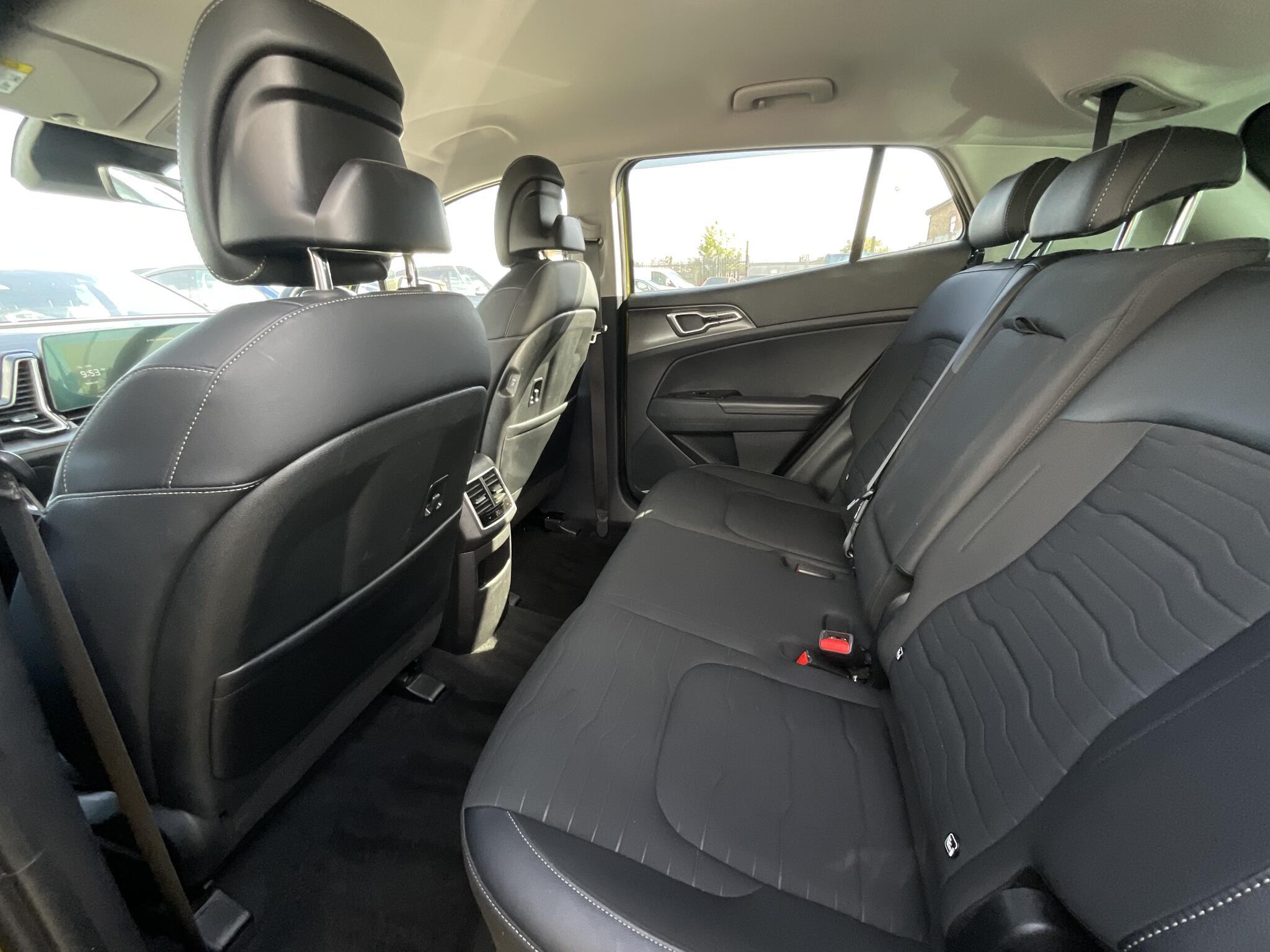 Kia Sportage - Image 16