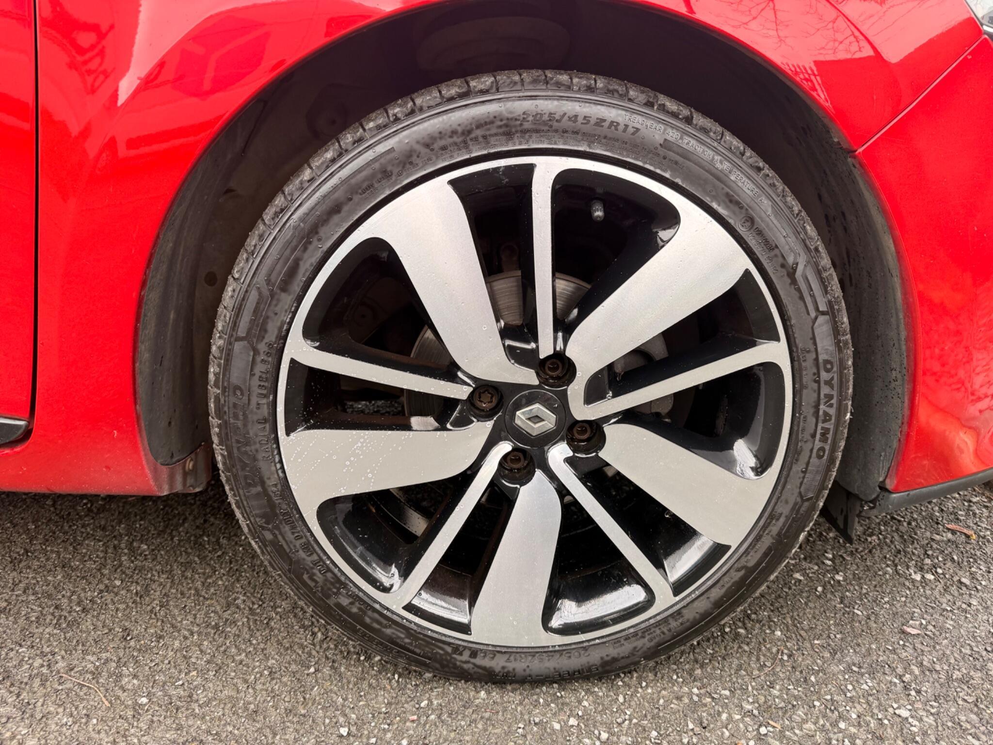 Renault Clio - Image 28