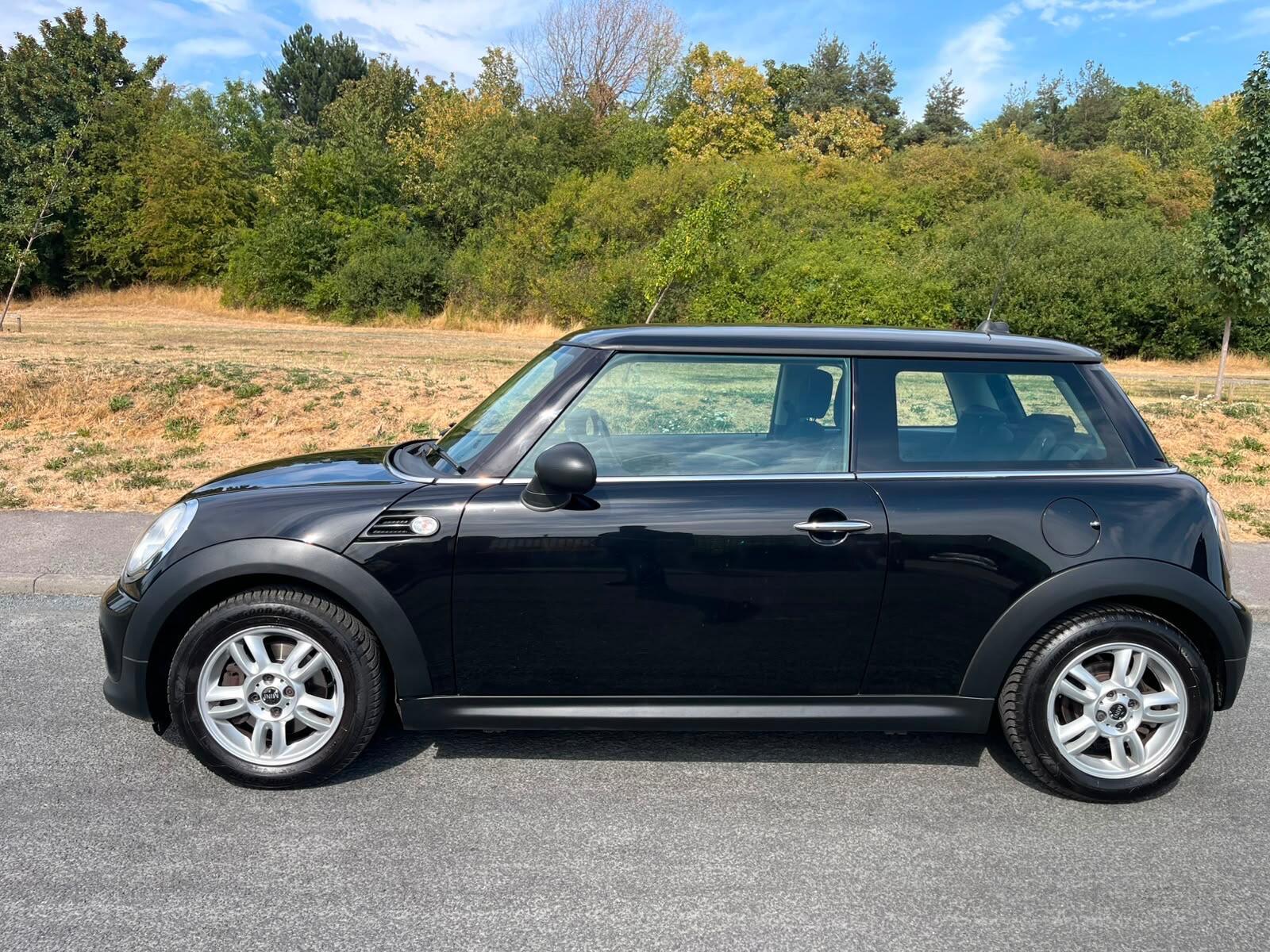 MINI Hatch - Image 5
