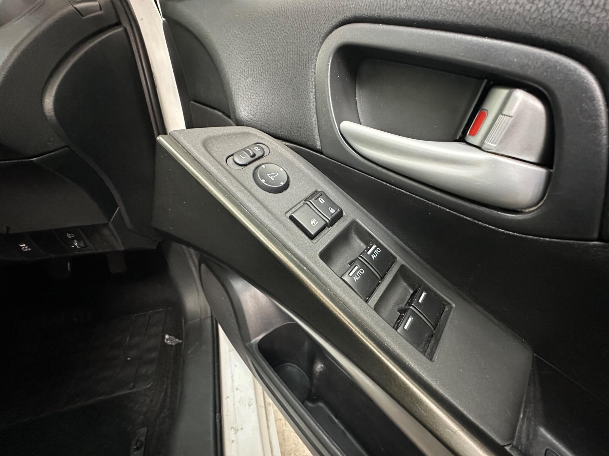 Honda Civic - Image 14