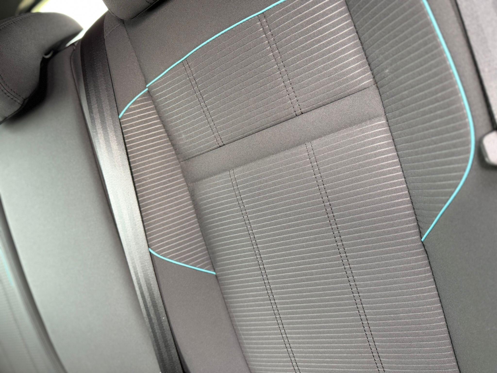 Land Rover Range Rover Evoque - Image 58