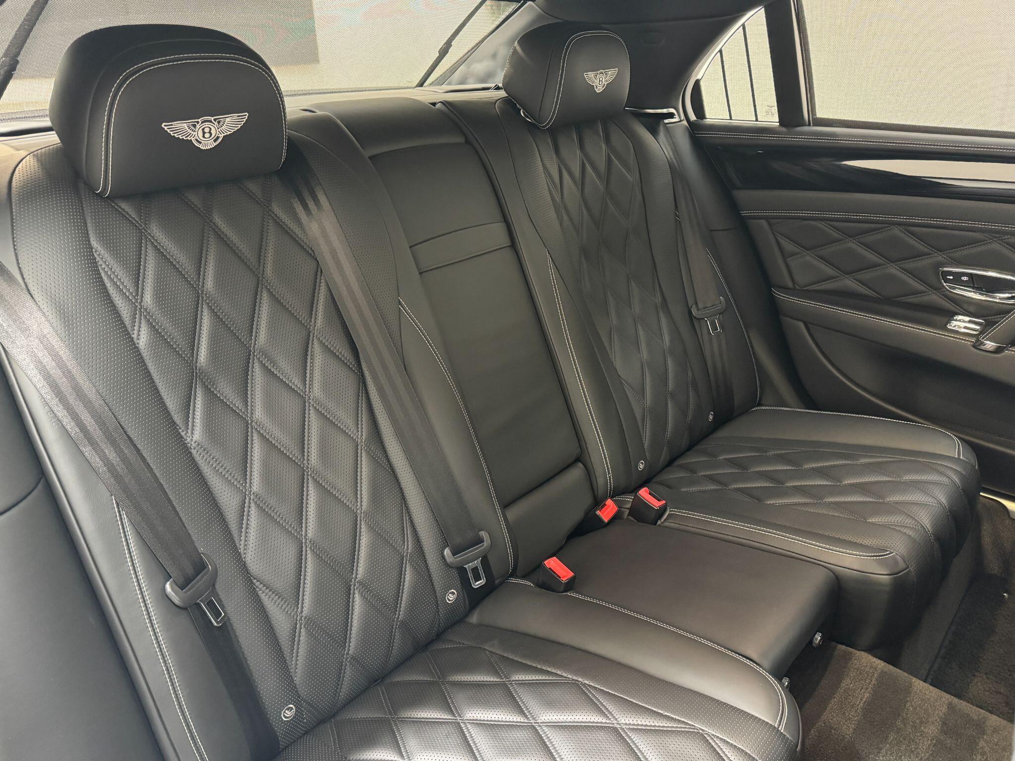 Bentley Flying Spur - Image 22