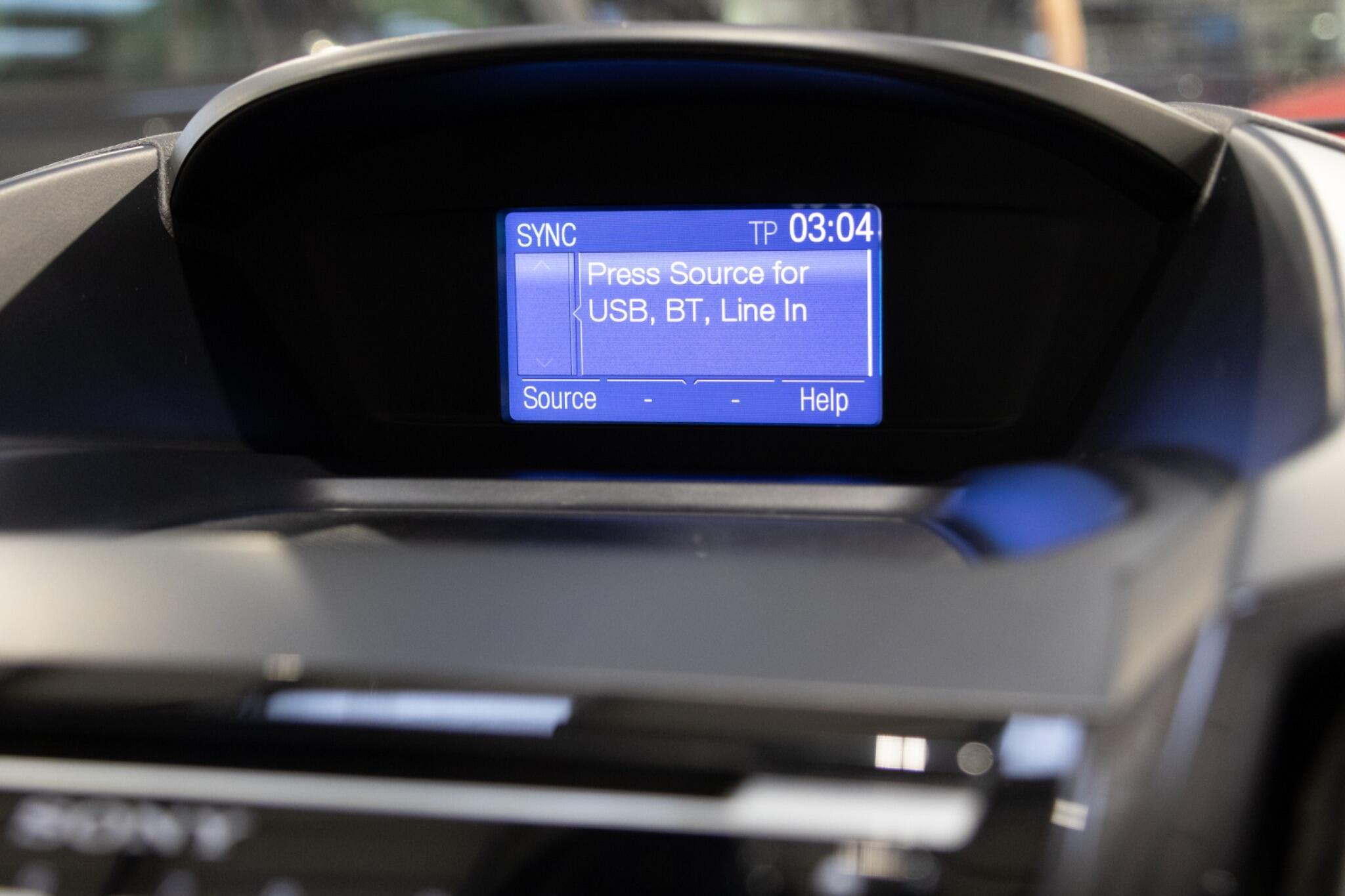 Ford Kuga - Image 31