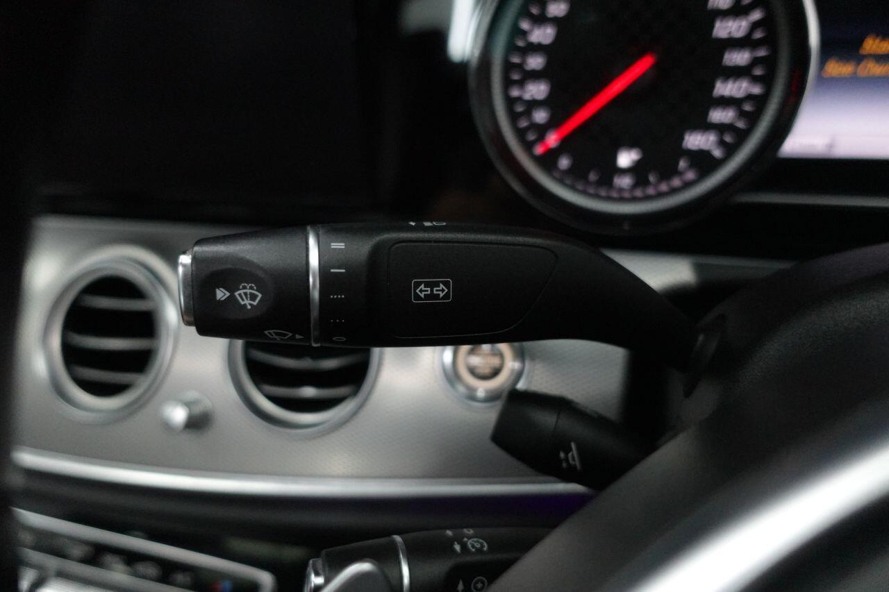 Mercedes-benz E Class - Image 17