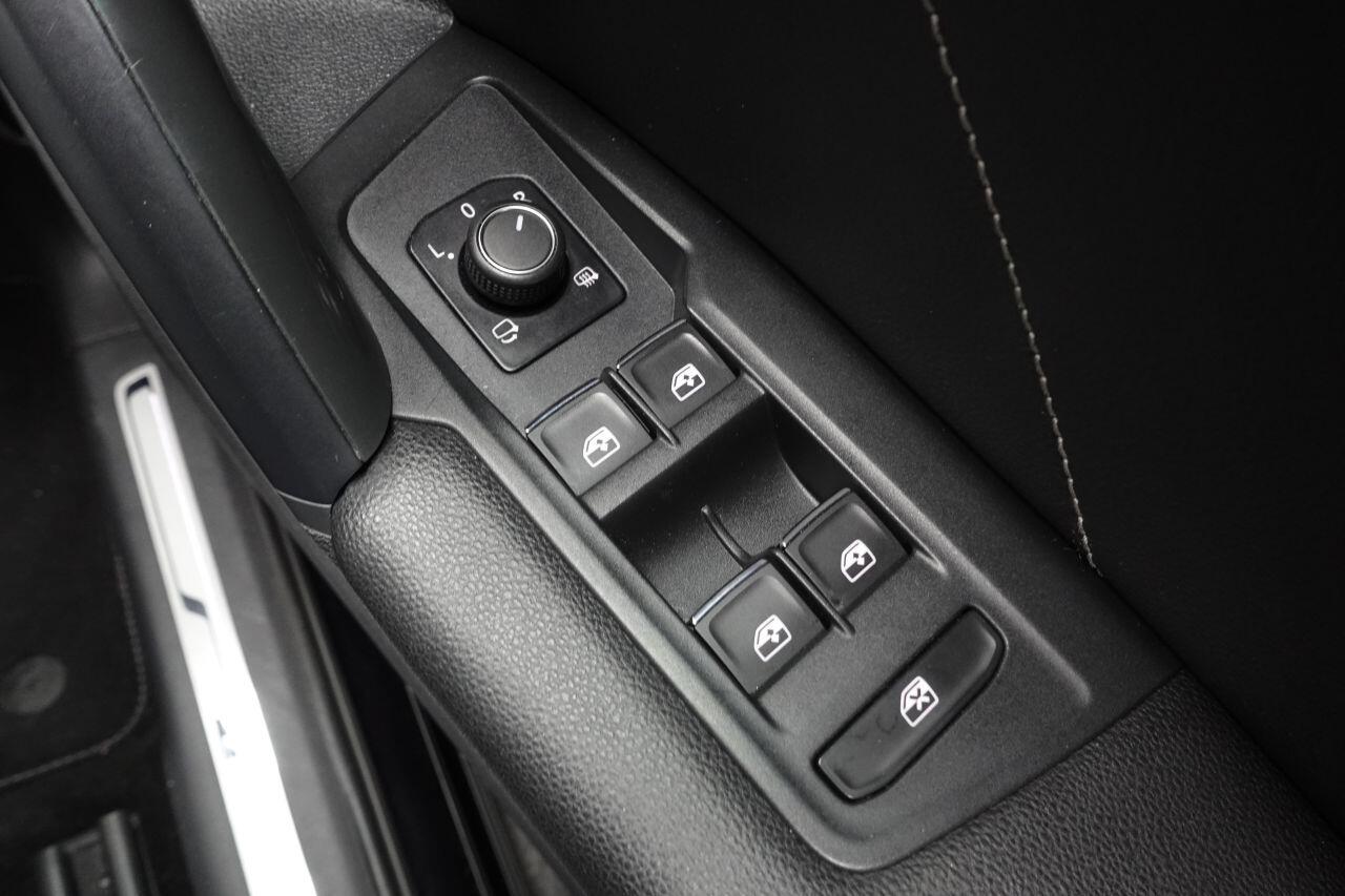 Volkswagen Tiguan - Image 50