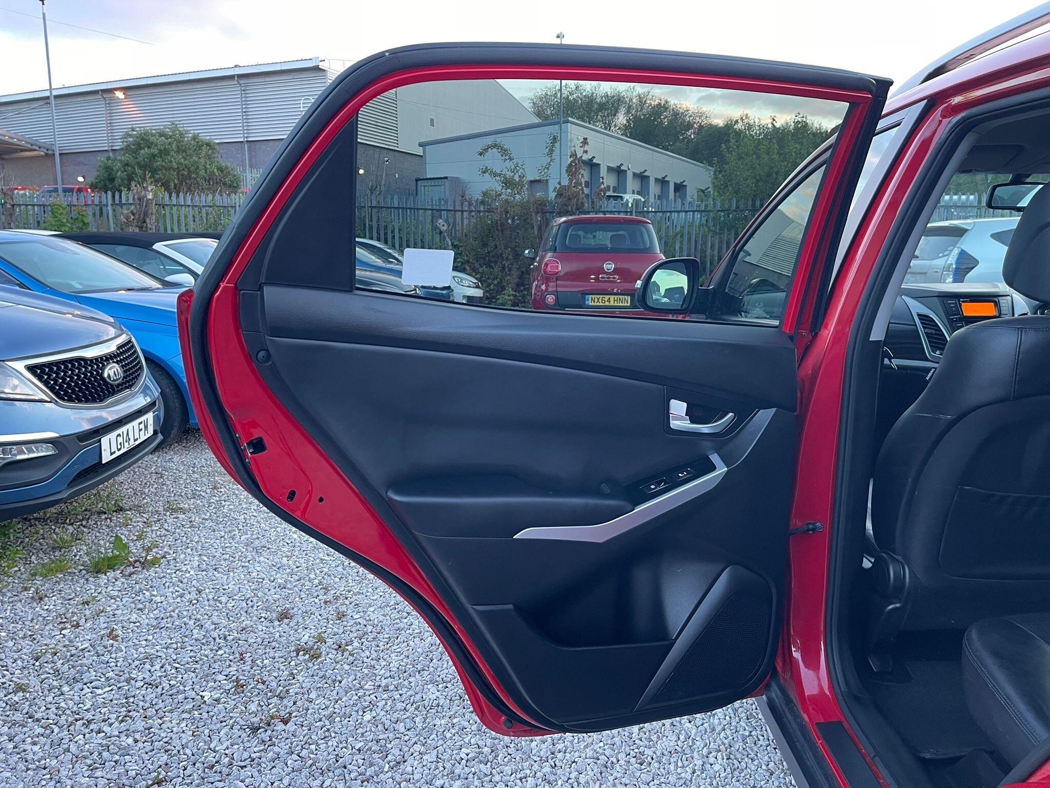 Ssangyong Korando - Image 18