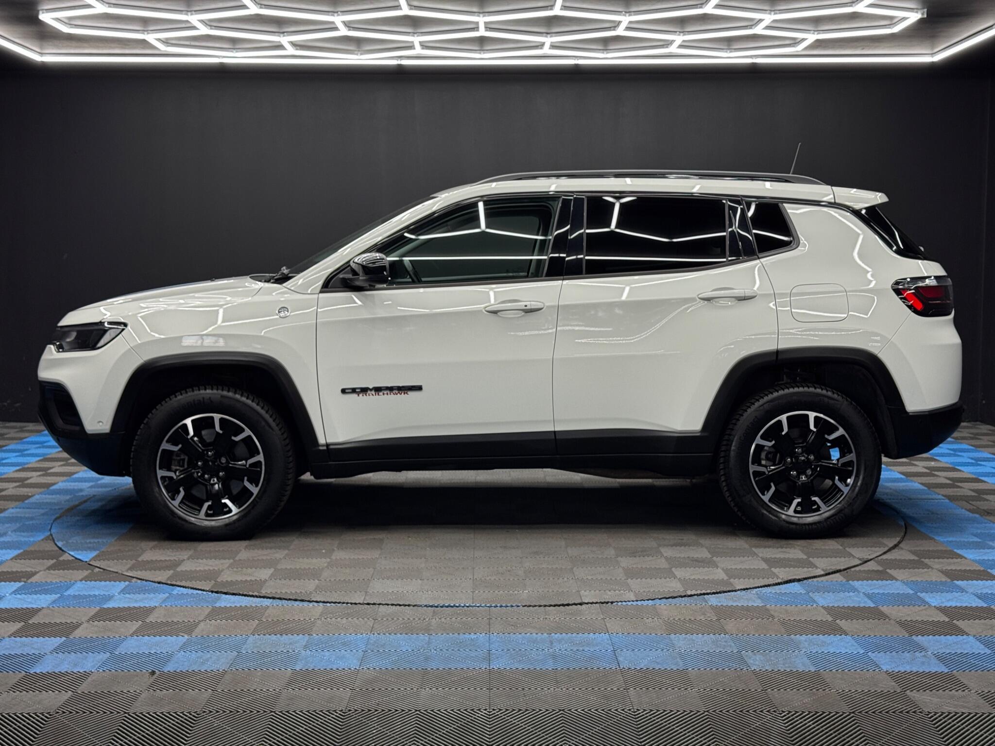 Jeep Compass - Image 8