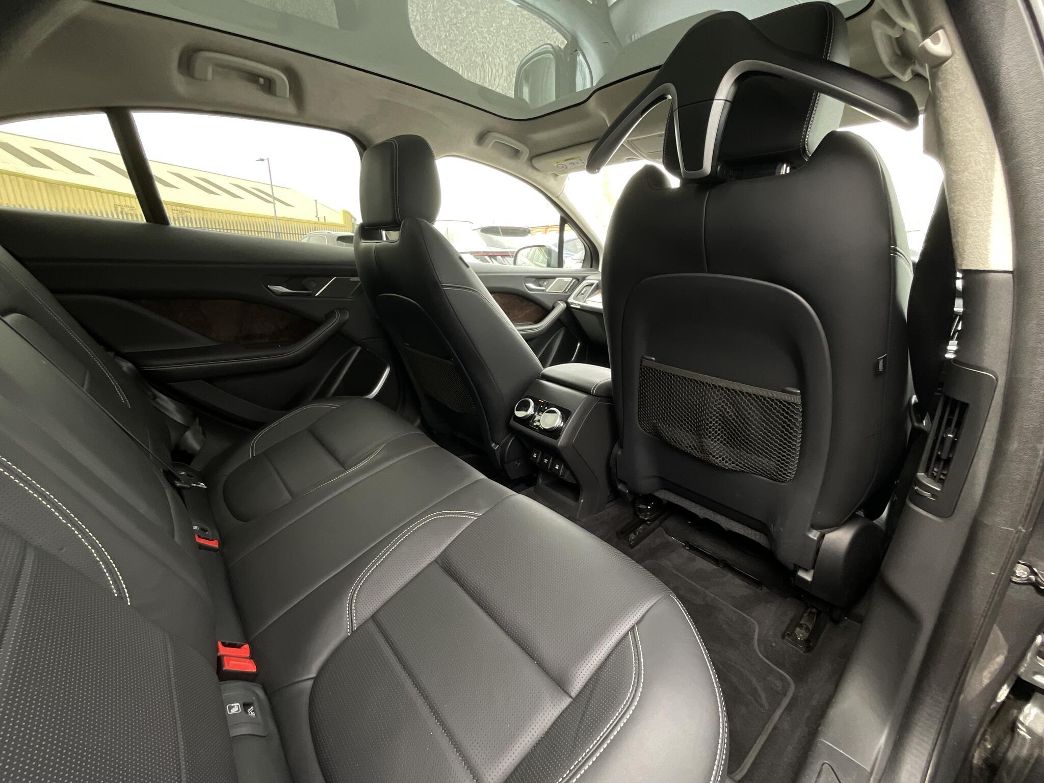 Jaguar I-Pace - Image 10