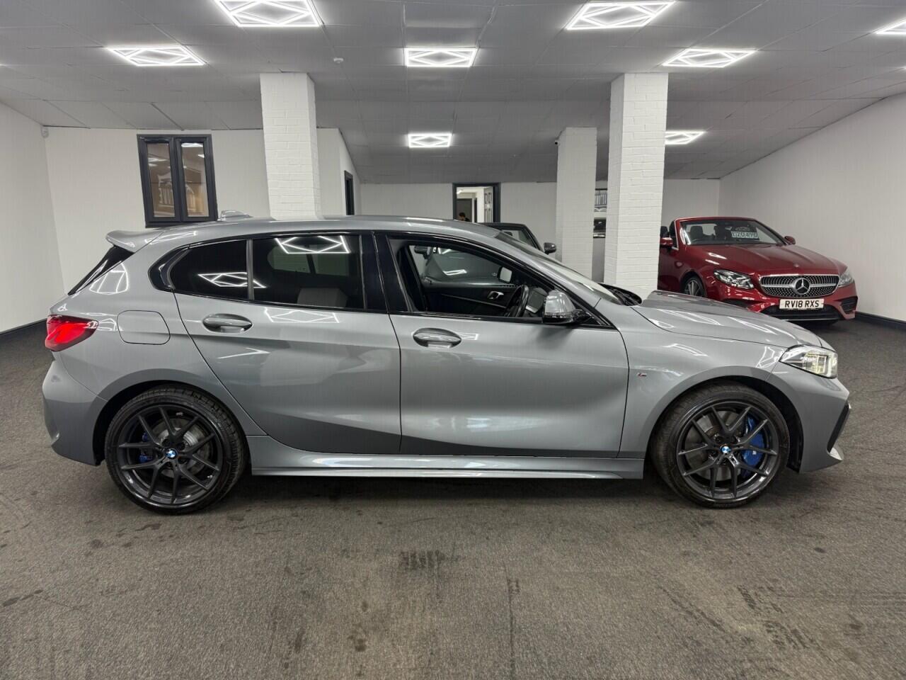 BMW 1 Series - Image 4
