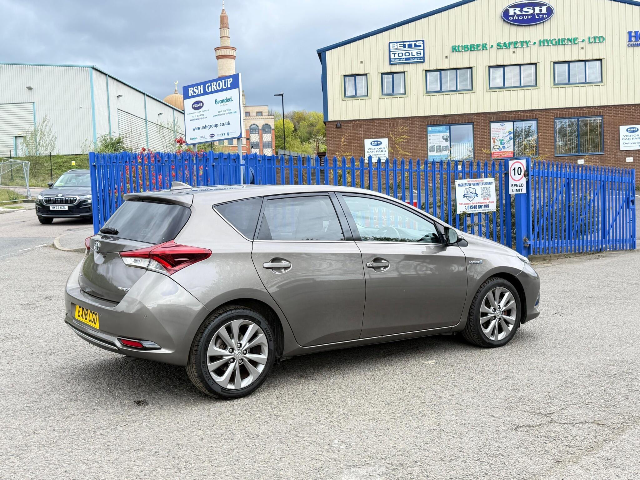 Toyota Auris - Image 11