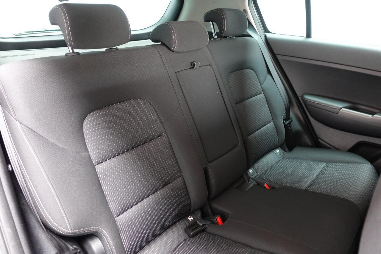 Kia Sportage - Image 18