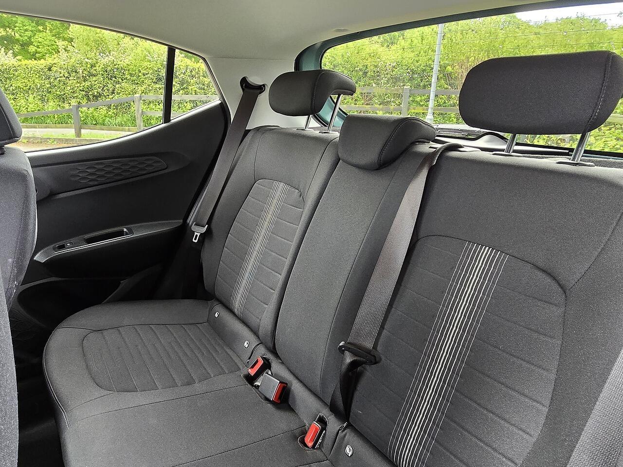 Hyundai i10 - Image 7