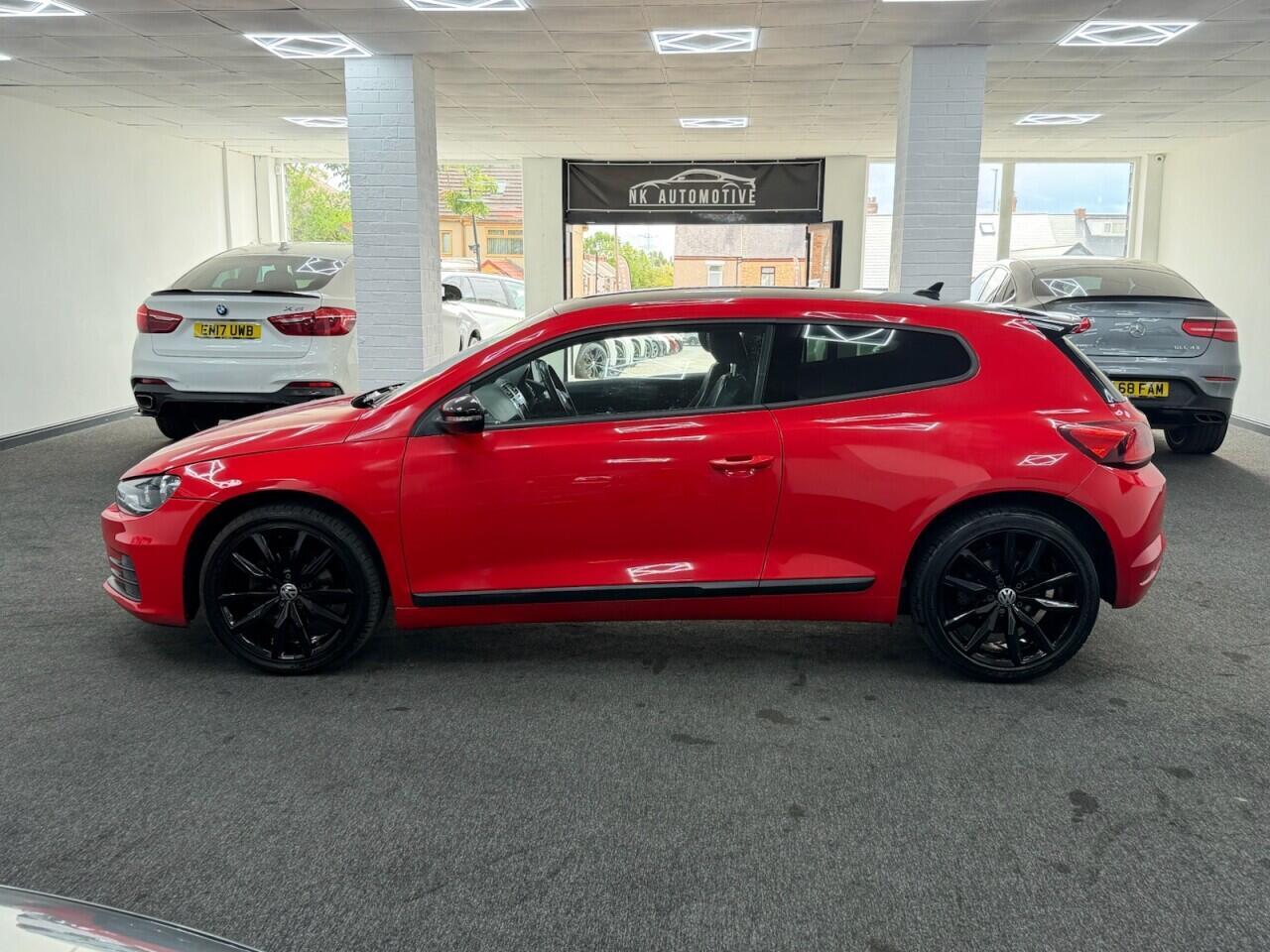 Volkswagen Scirocco - Image 7