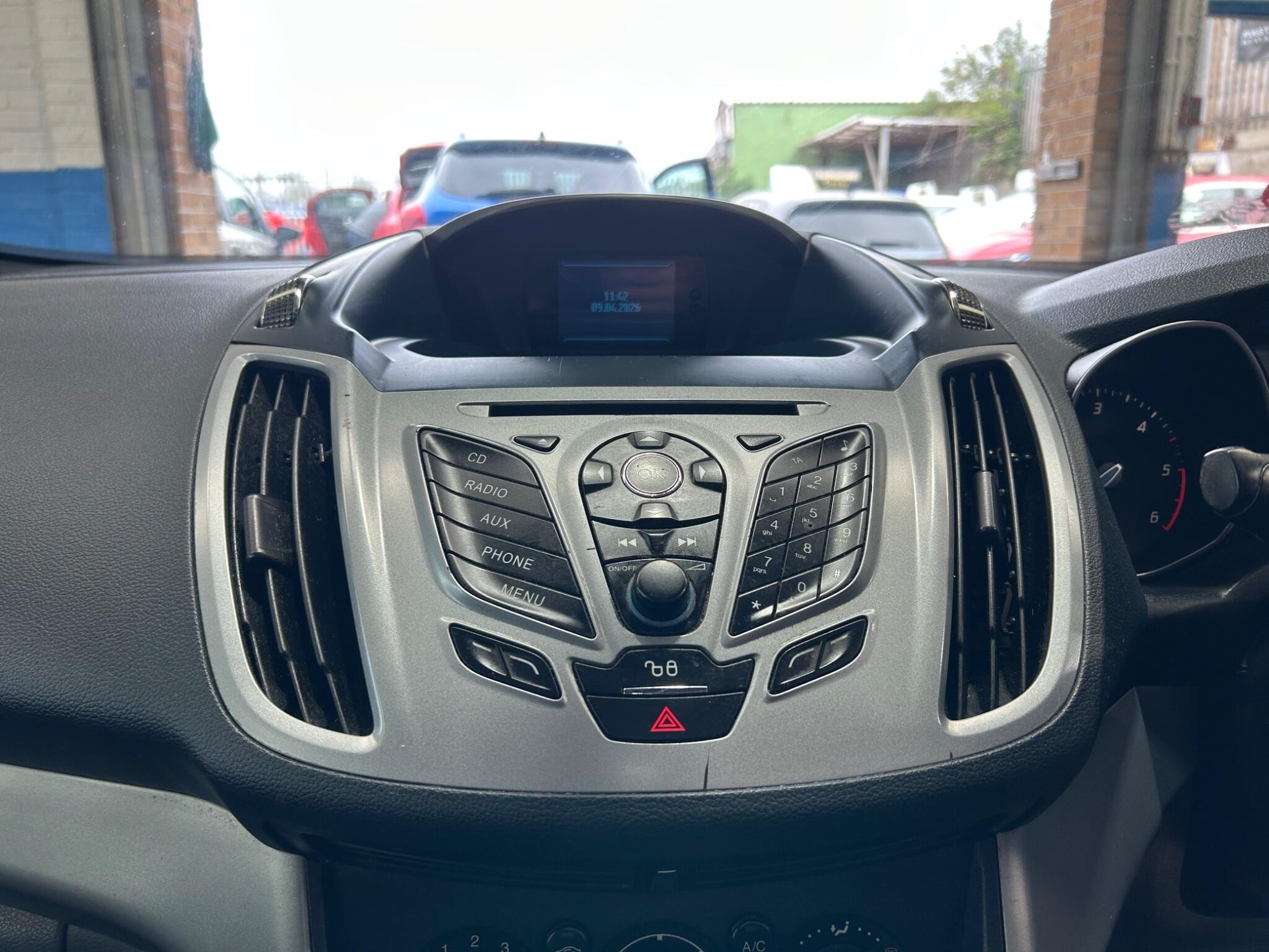 Ford C-MAX - Image 28