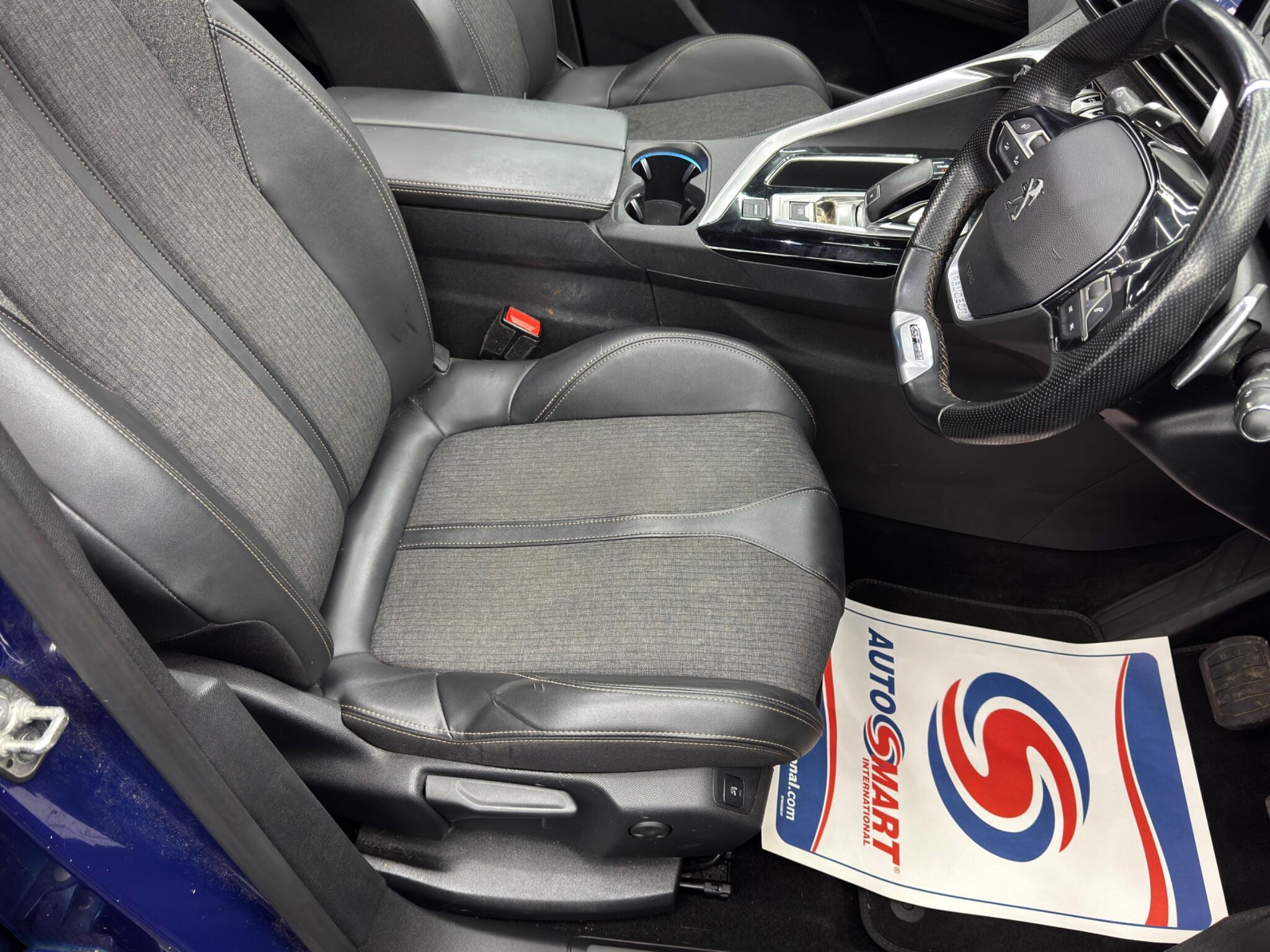 Peugeot 3008 - Image 13