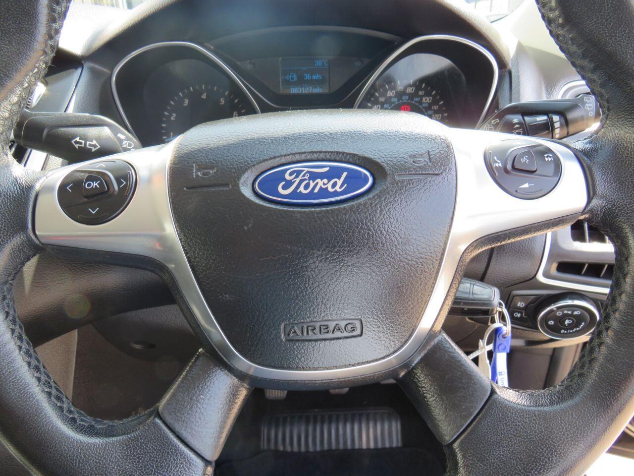Ford Focus - Image 16