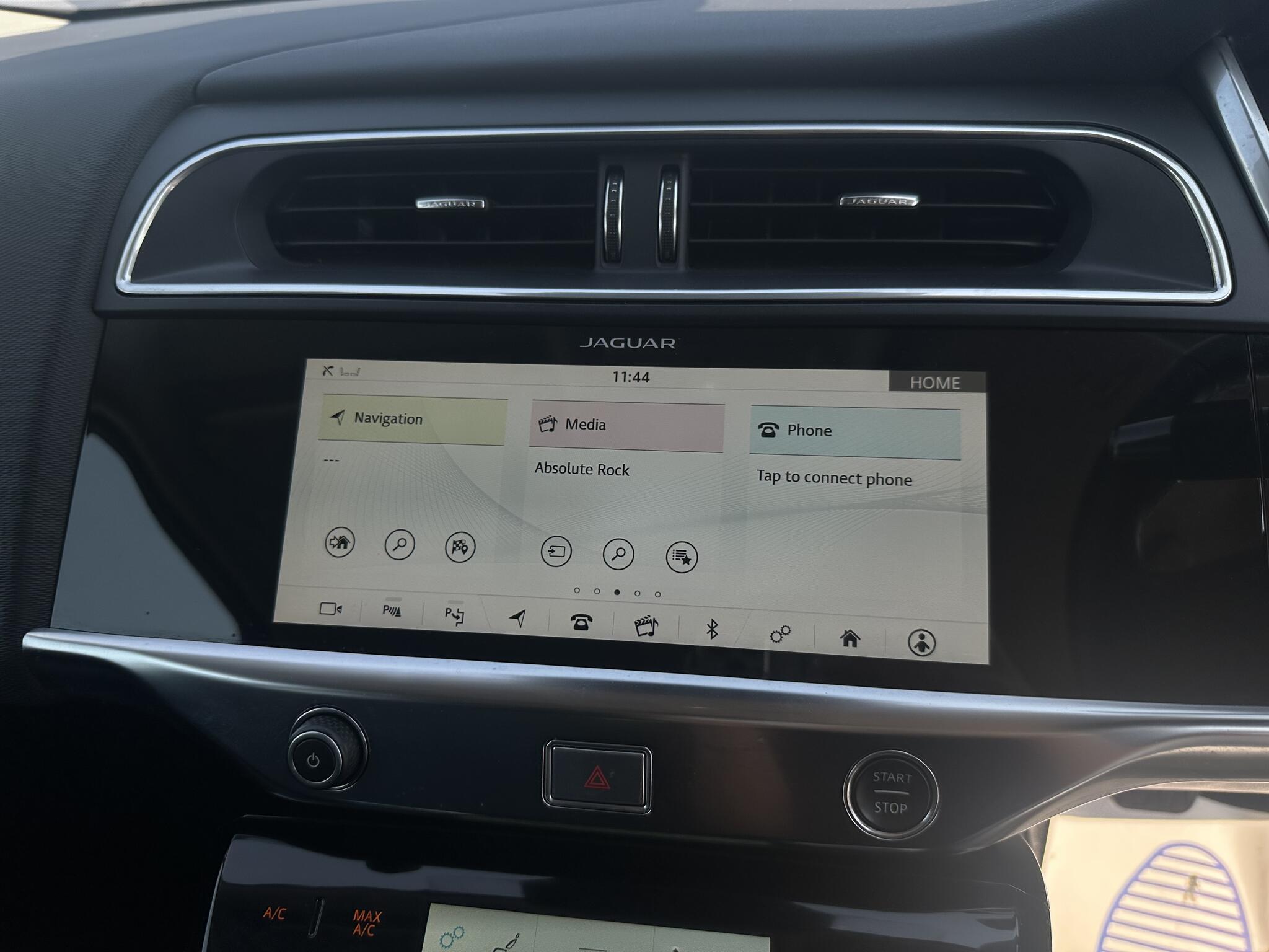 Jaguar I-Pace - Image 3