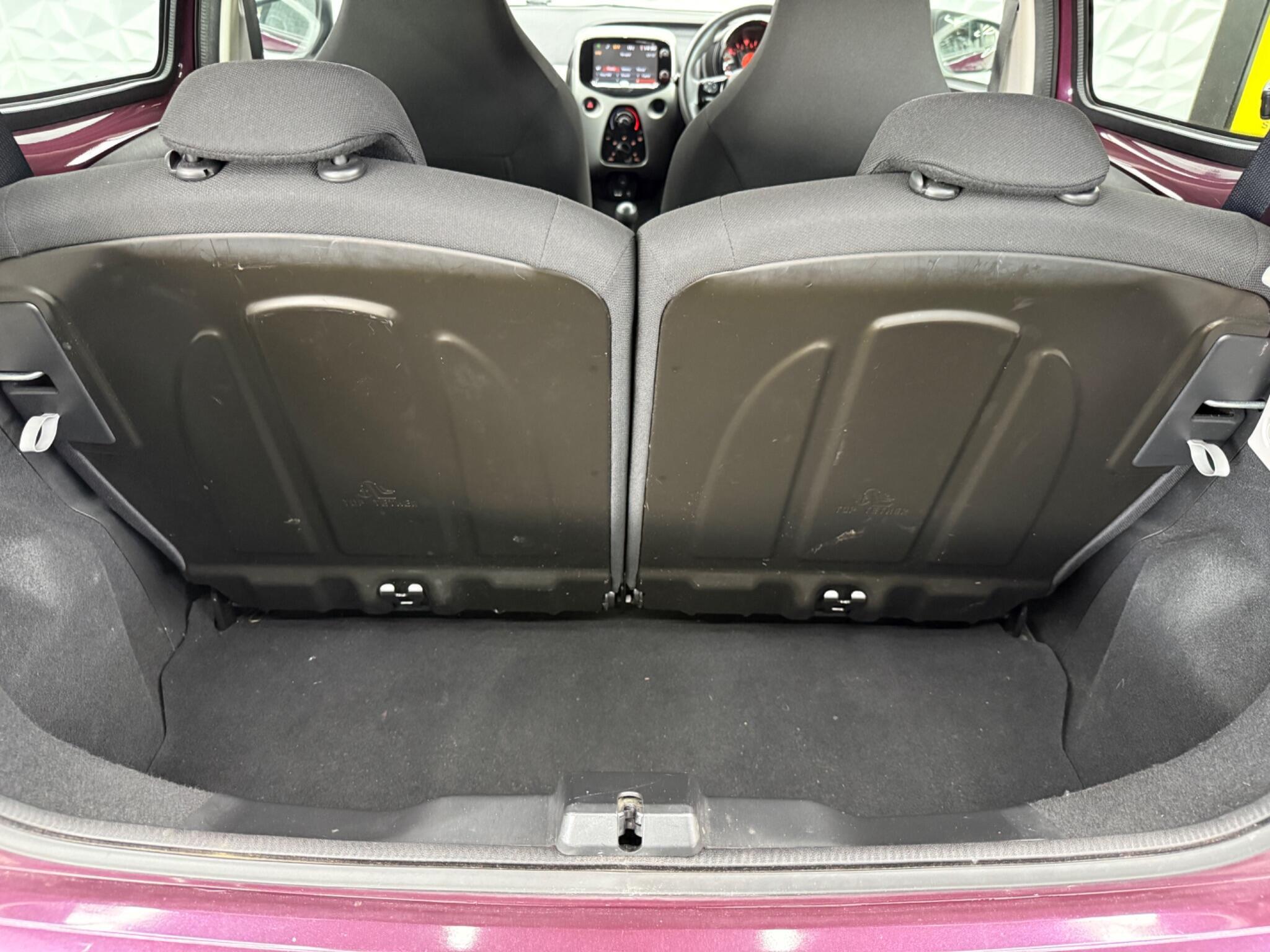 Peugeot 108 - Image 21
