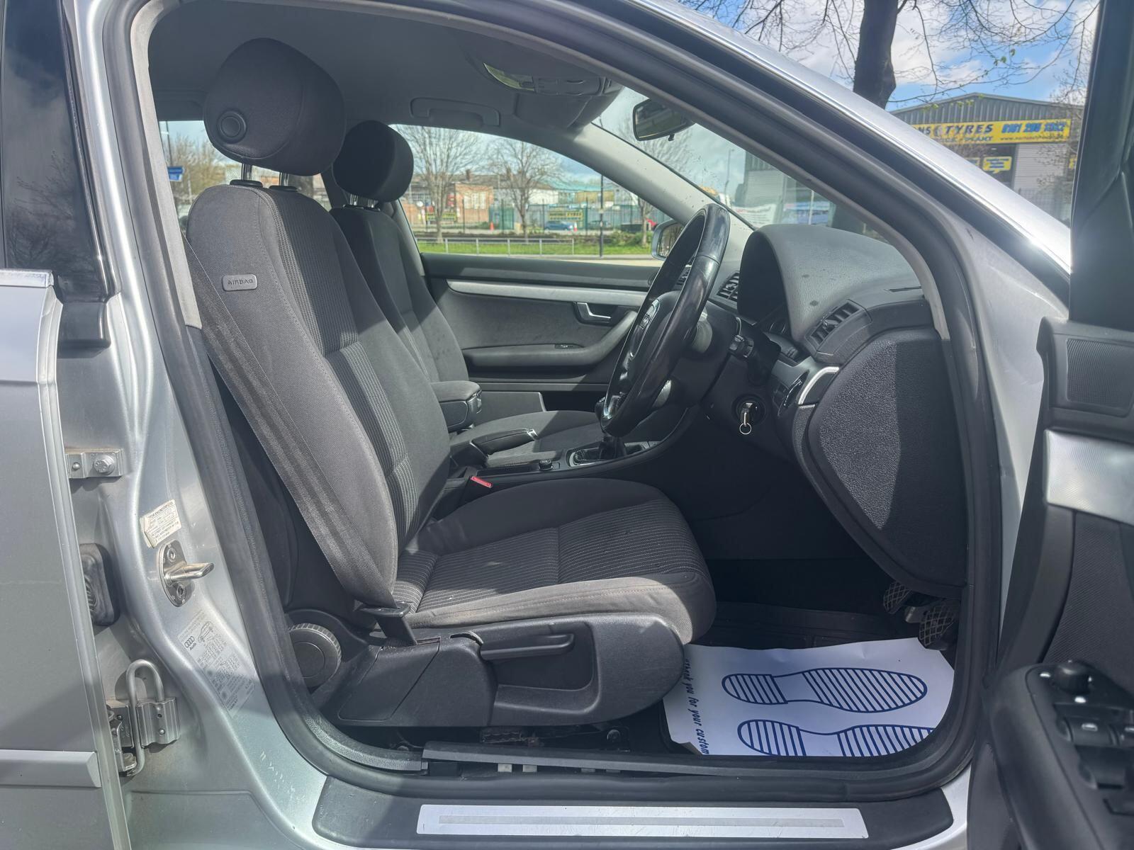 Audi A4 Avant - Image 19