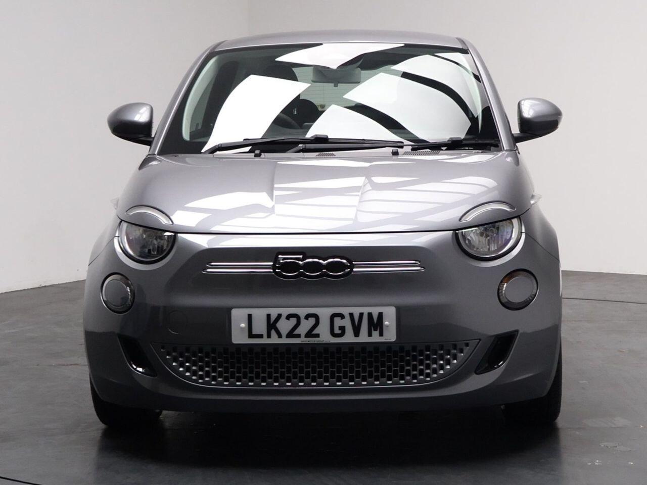 Fiat 500e - Image 6