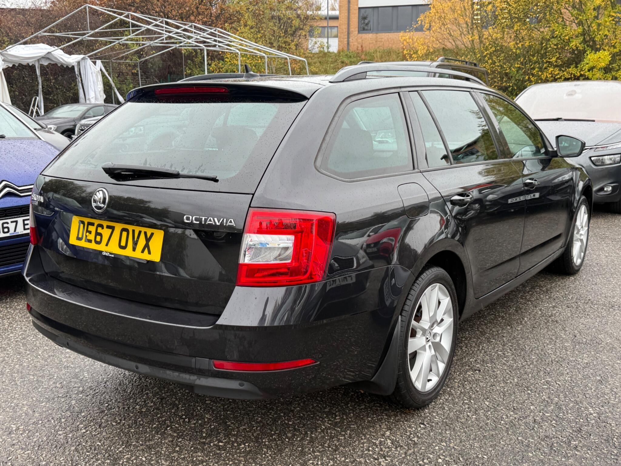 Skoda Octavia - Image 12