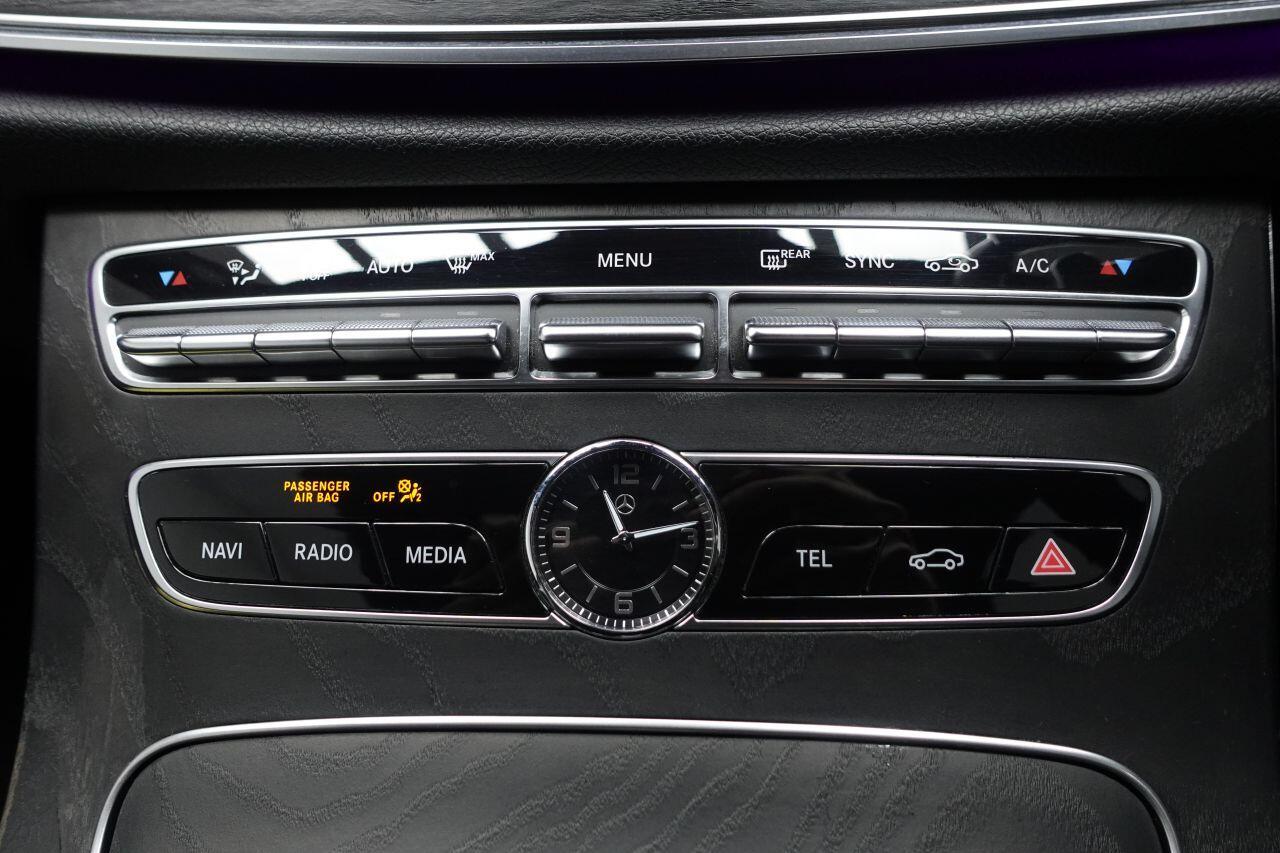 Mercedes-benz E-CLASS - Image 56