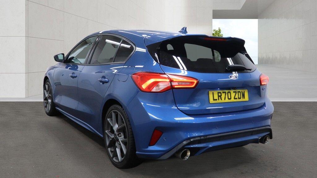 Ford Focus - Image 4