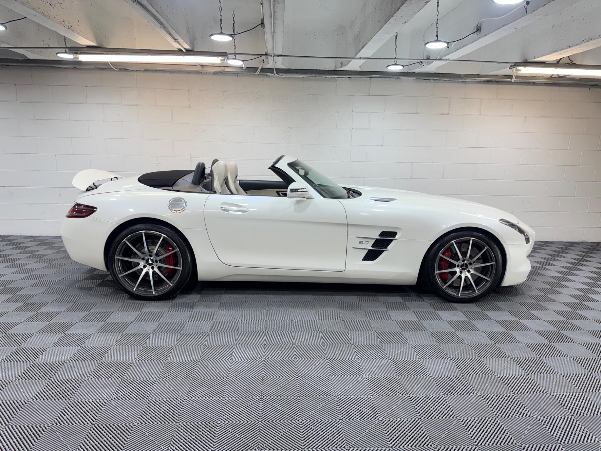 Mercedes SLS - Image 5