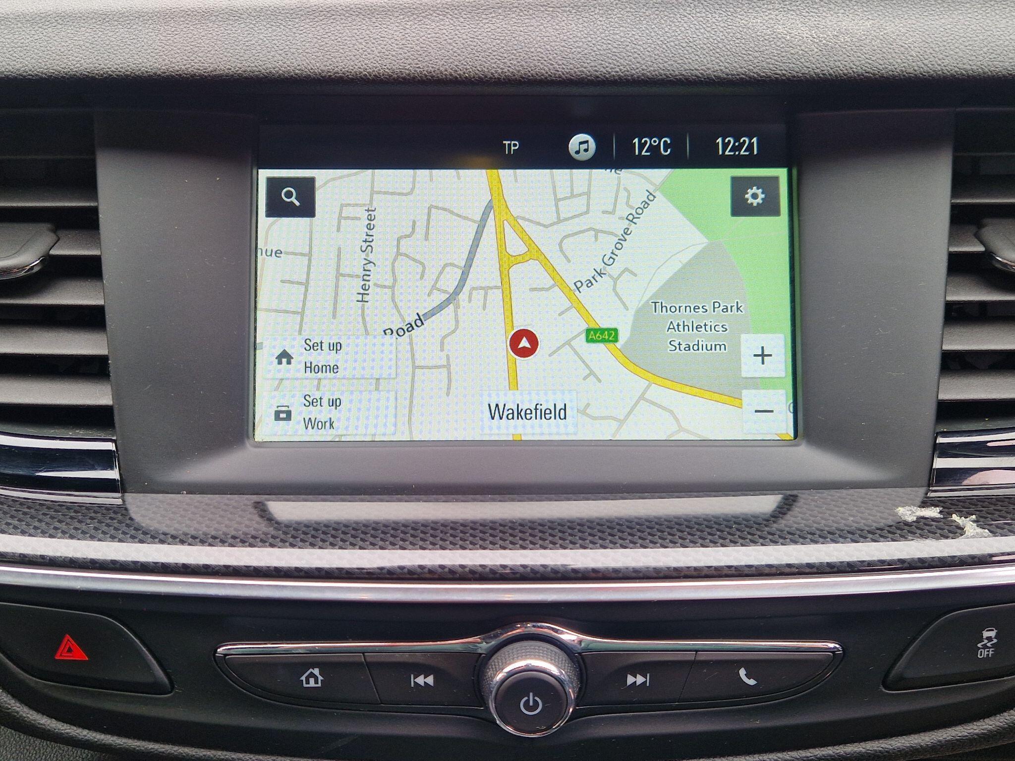 Vauxhall Insignia - Image 27