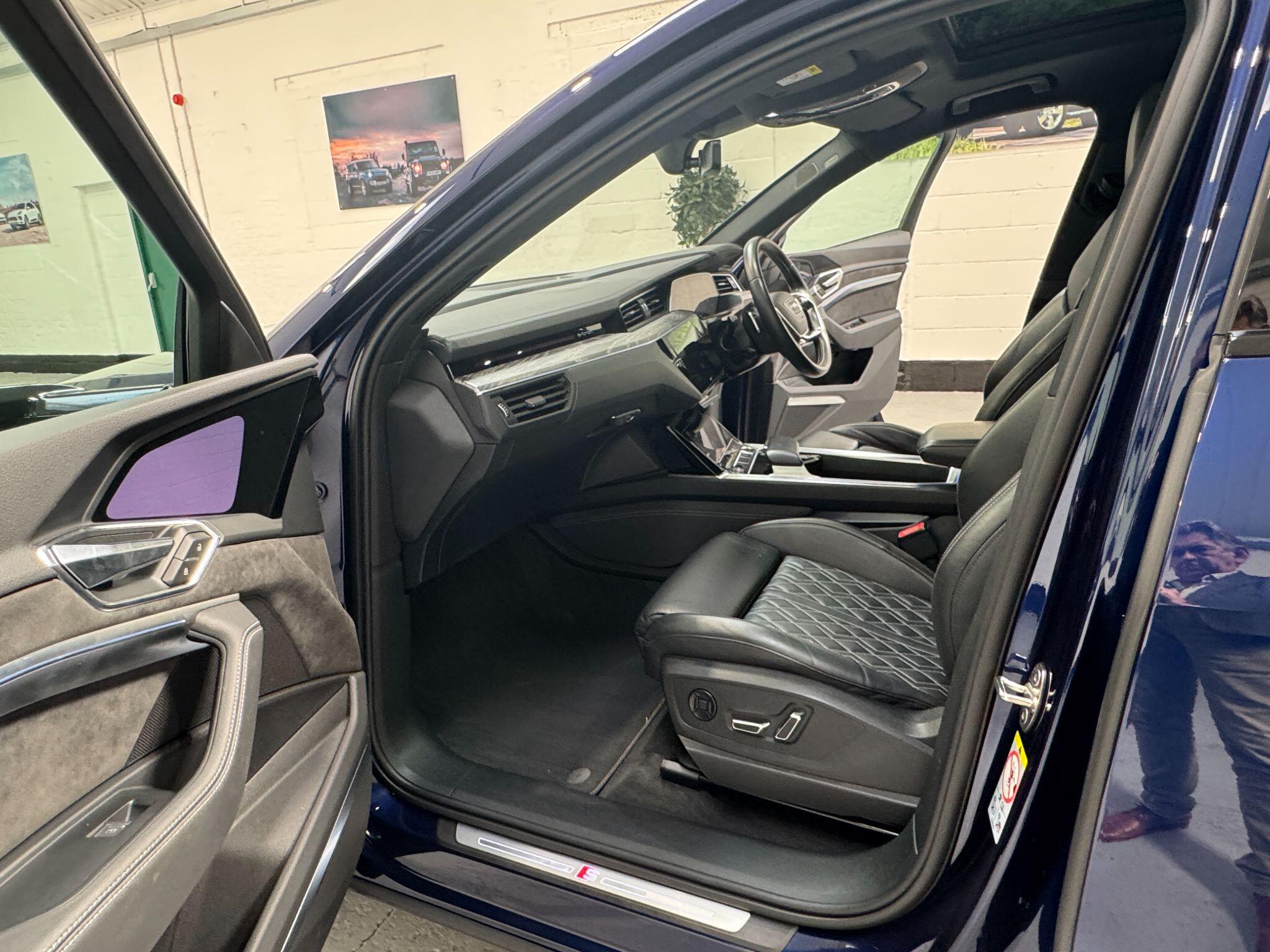 Audi E-Tron - Image 69