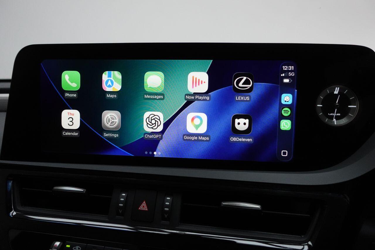Lexus ES - Image 19
