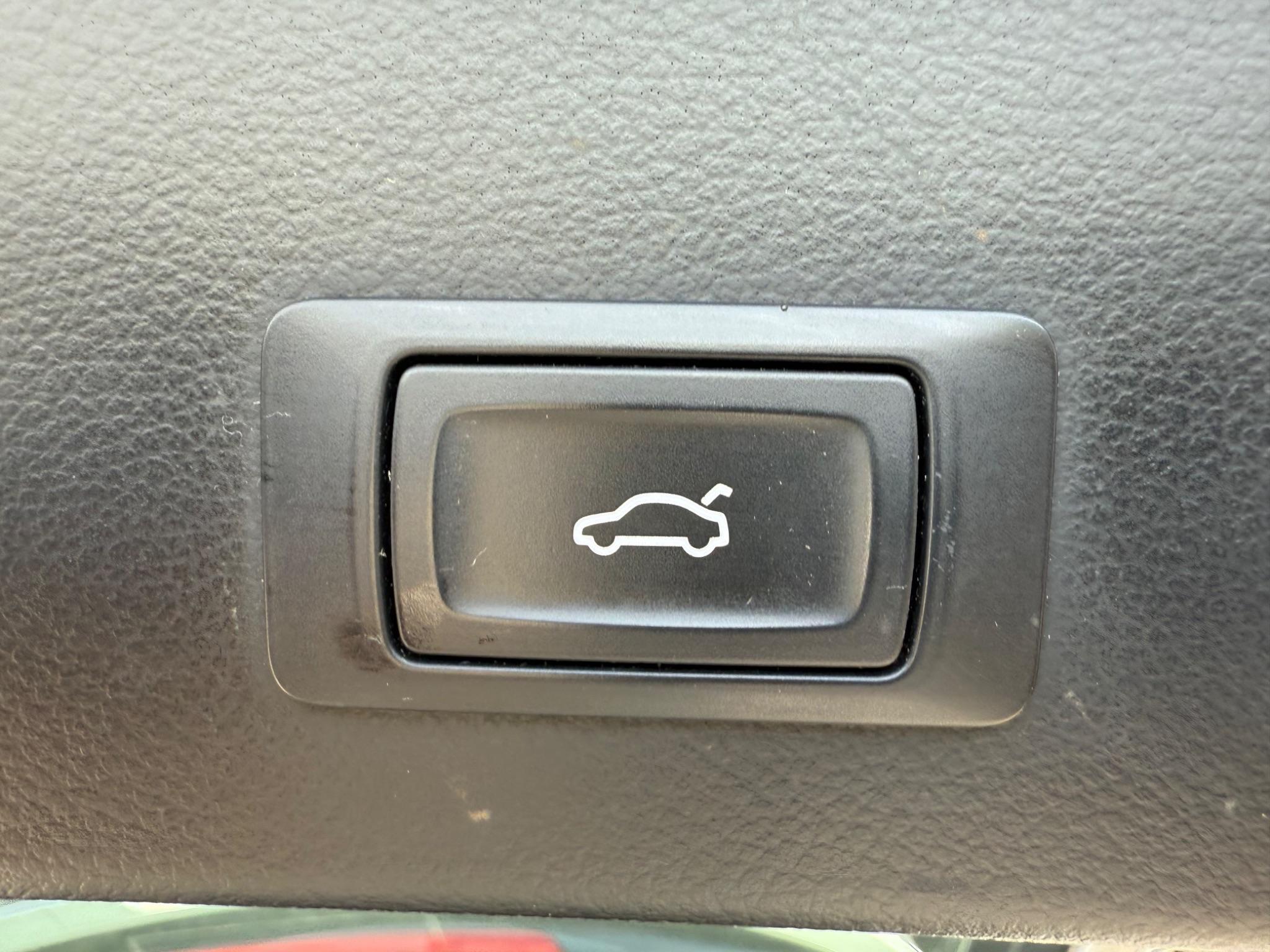 Audi A6 Avant - Image 60