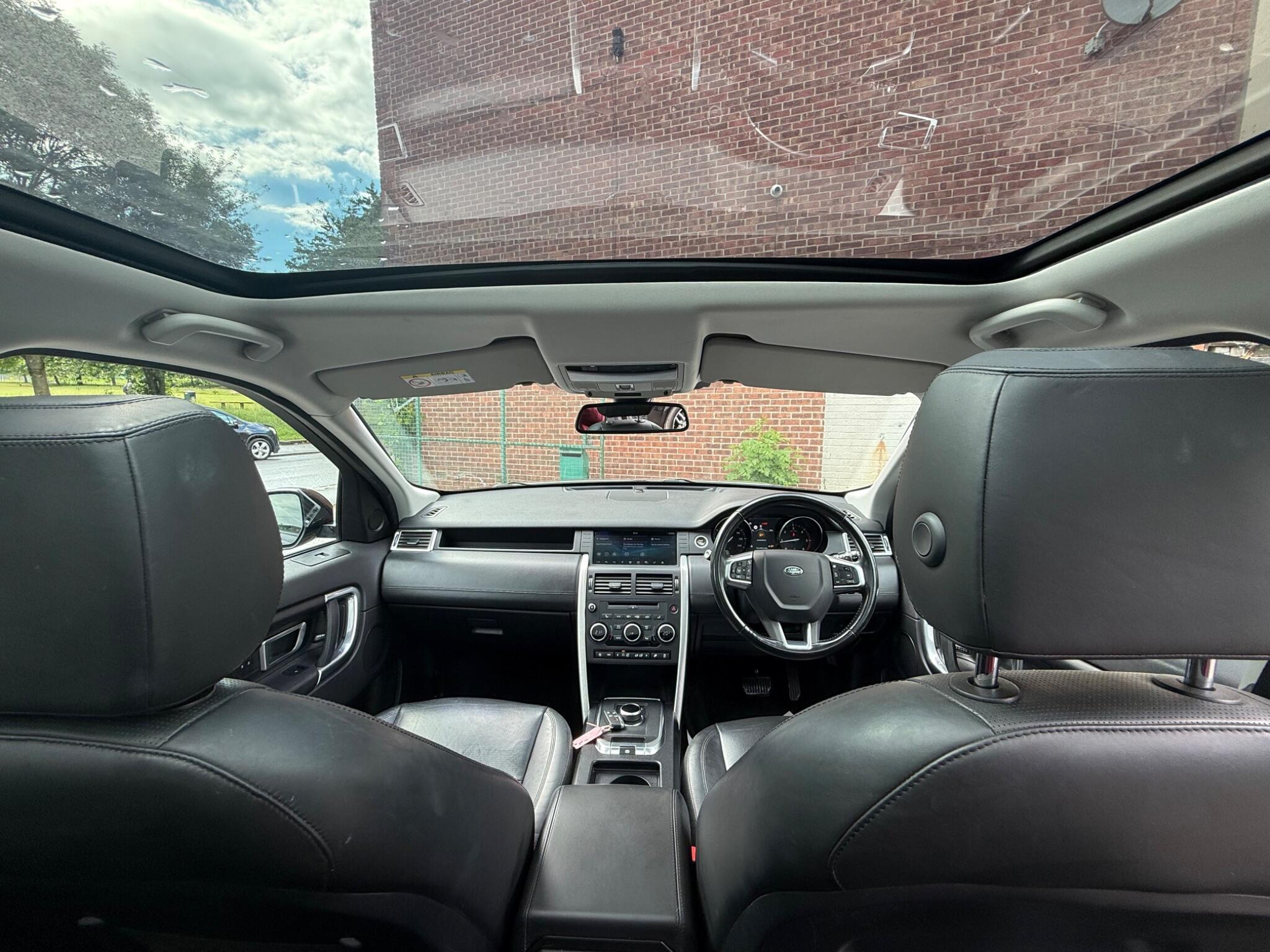 Land Rover DISCOVERY SPORT - Image 16