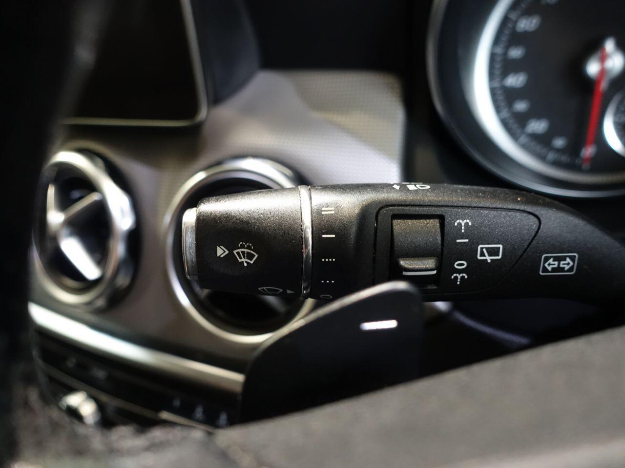Mercedes GLA - Image 20