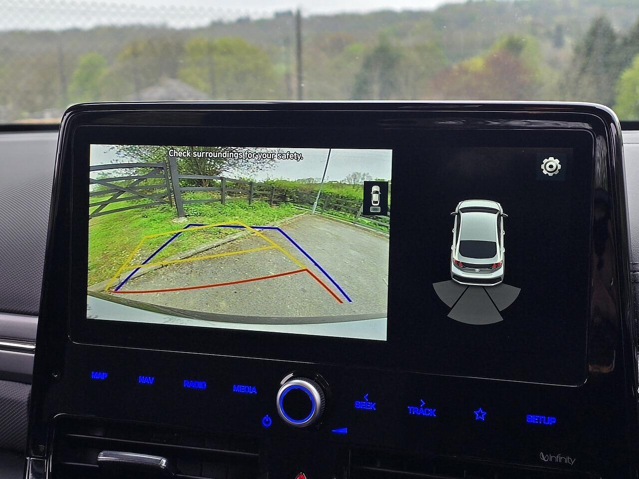 Hyundai Ioniq - Image 19