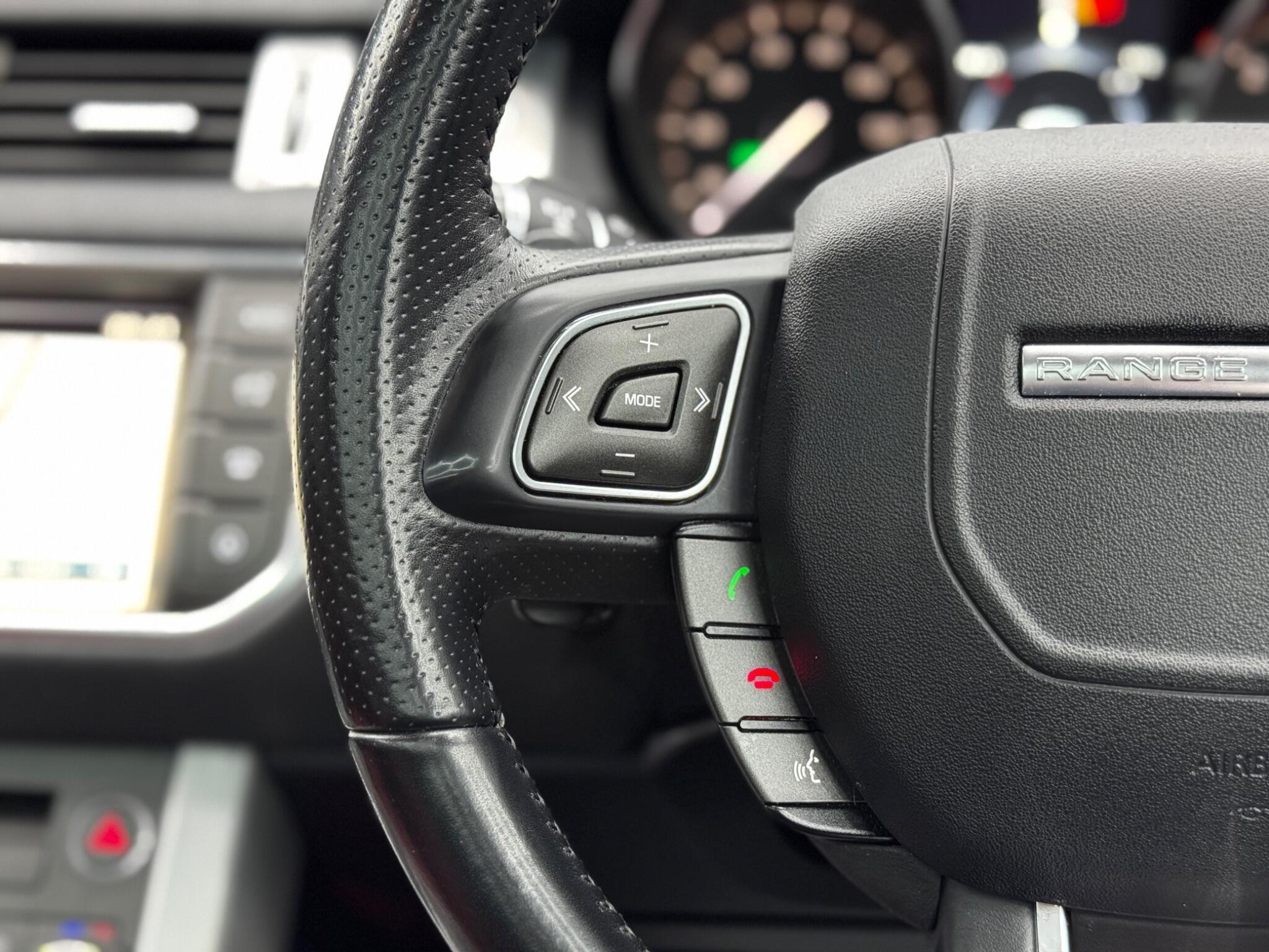 Land Rover Range Rover Evoque - Image 20