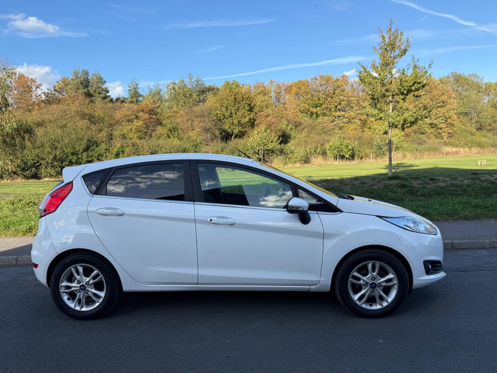 Ford Fiesta - Image 2