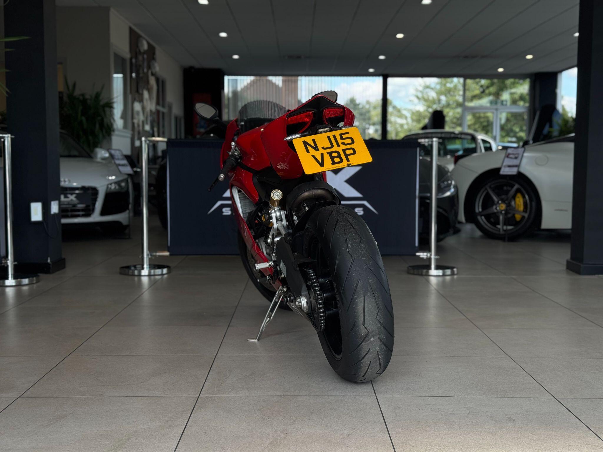 Ducati 899 Panigale - Image 12