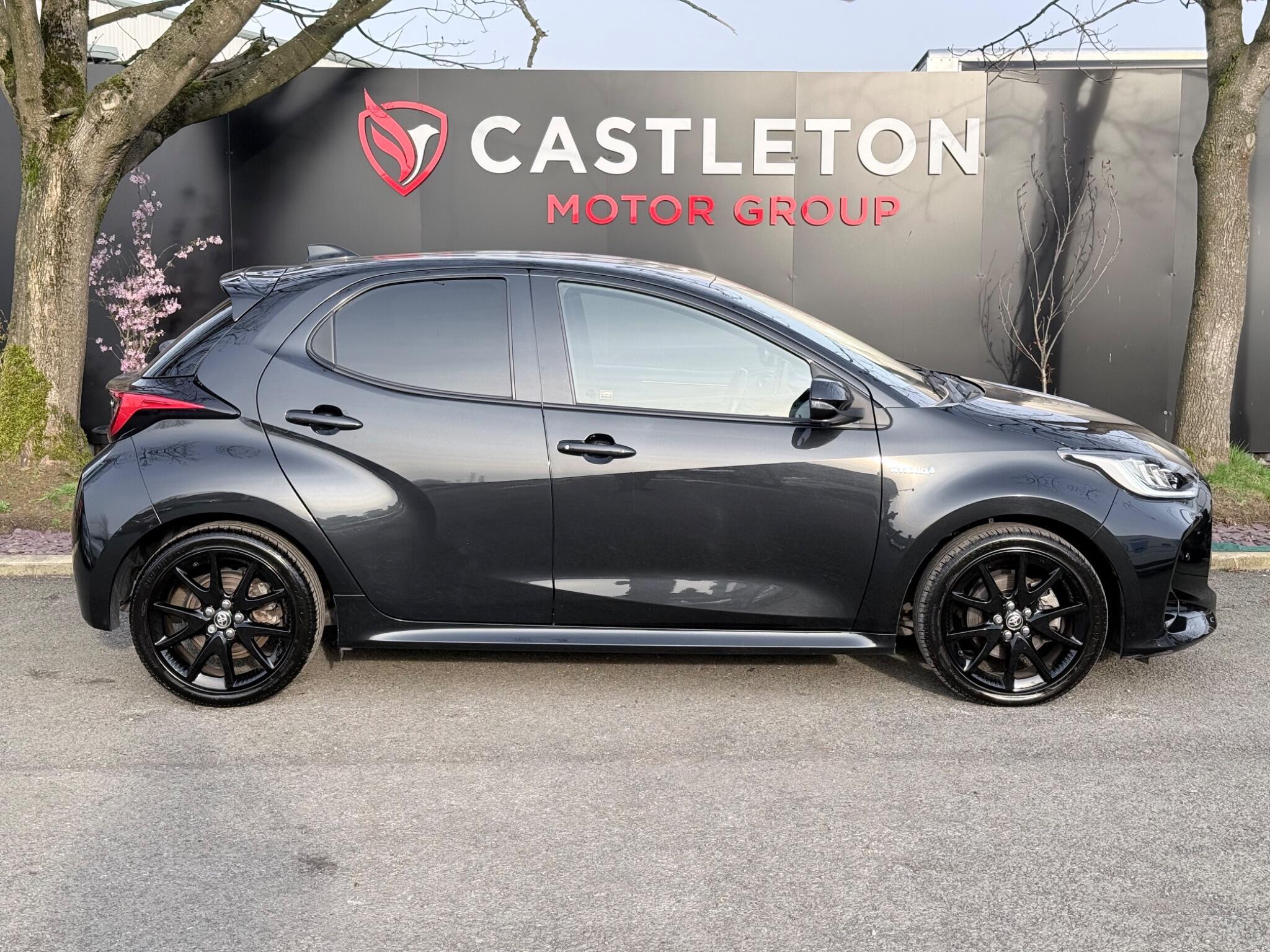 Toyota Yaris - Image 57