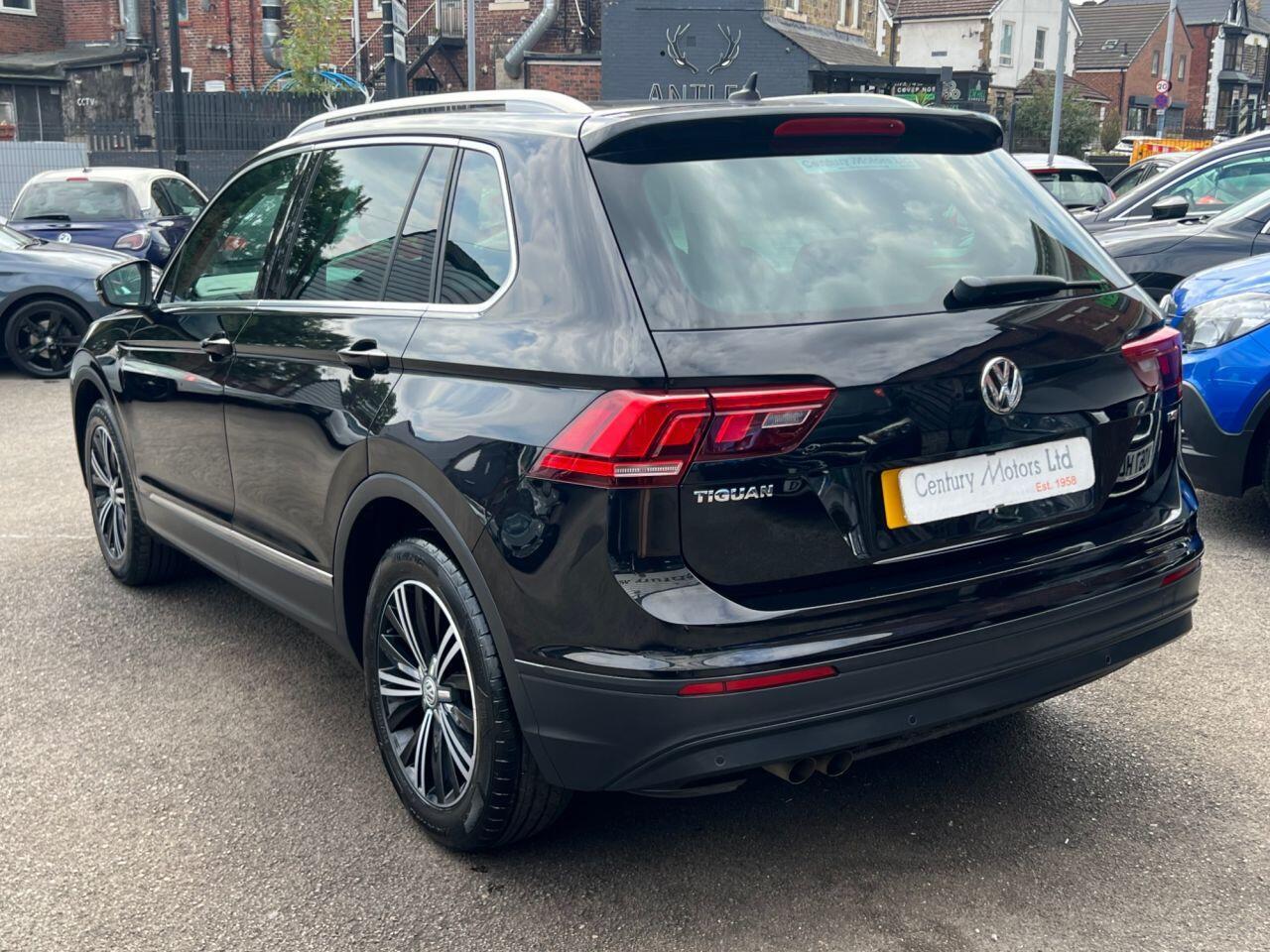 Volkswagen Tiguan - Image 4