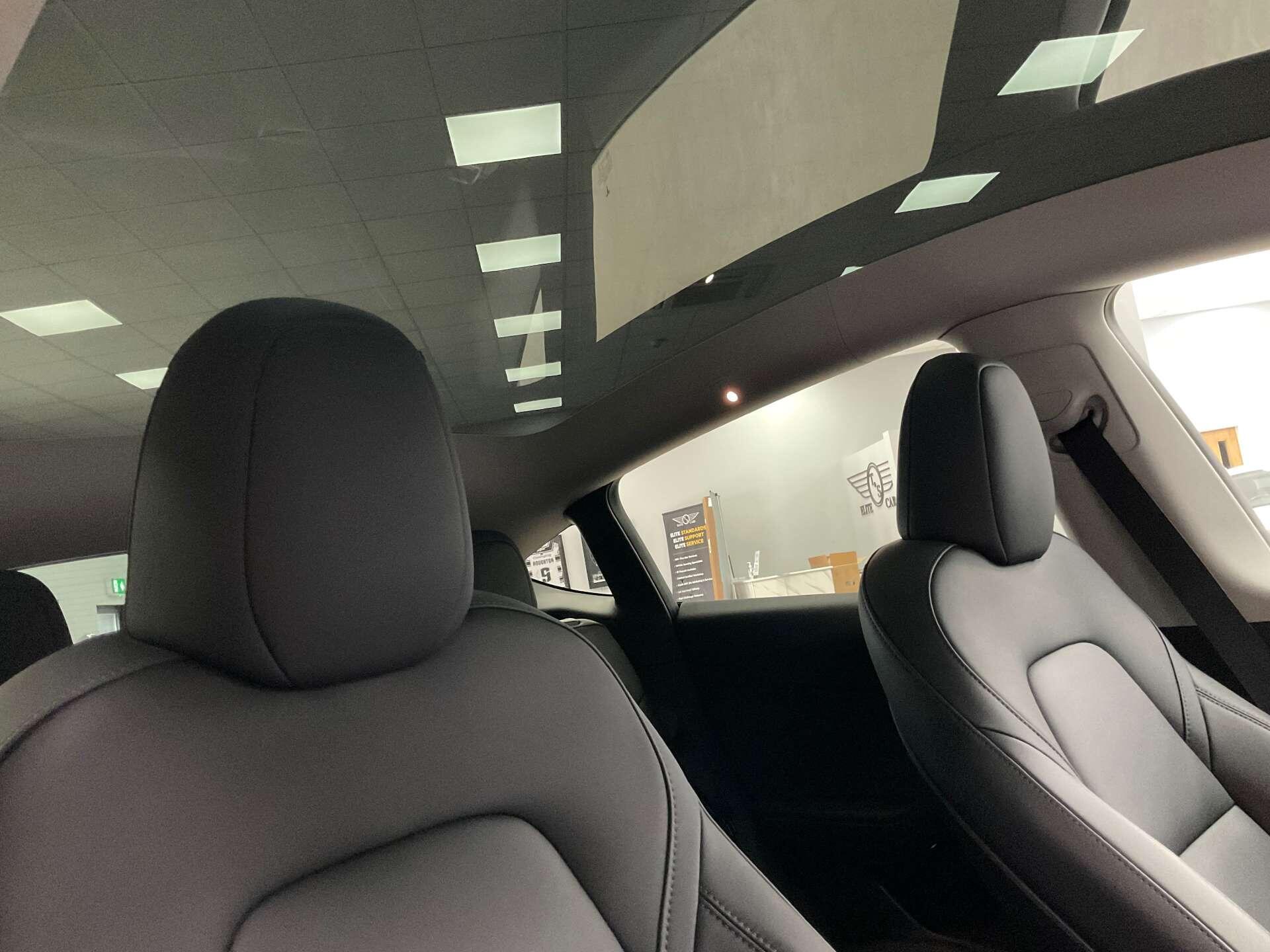 Tesla Model Y - Image 12