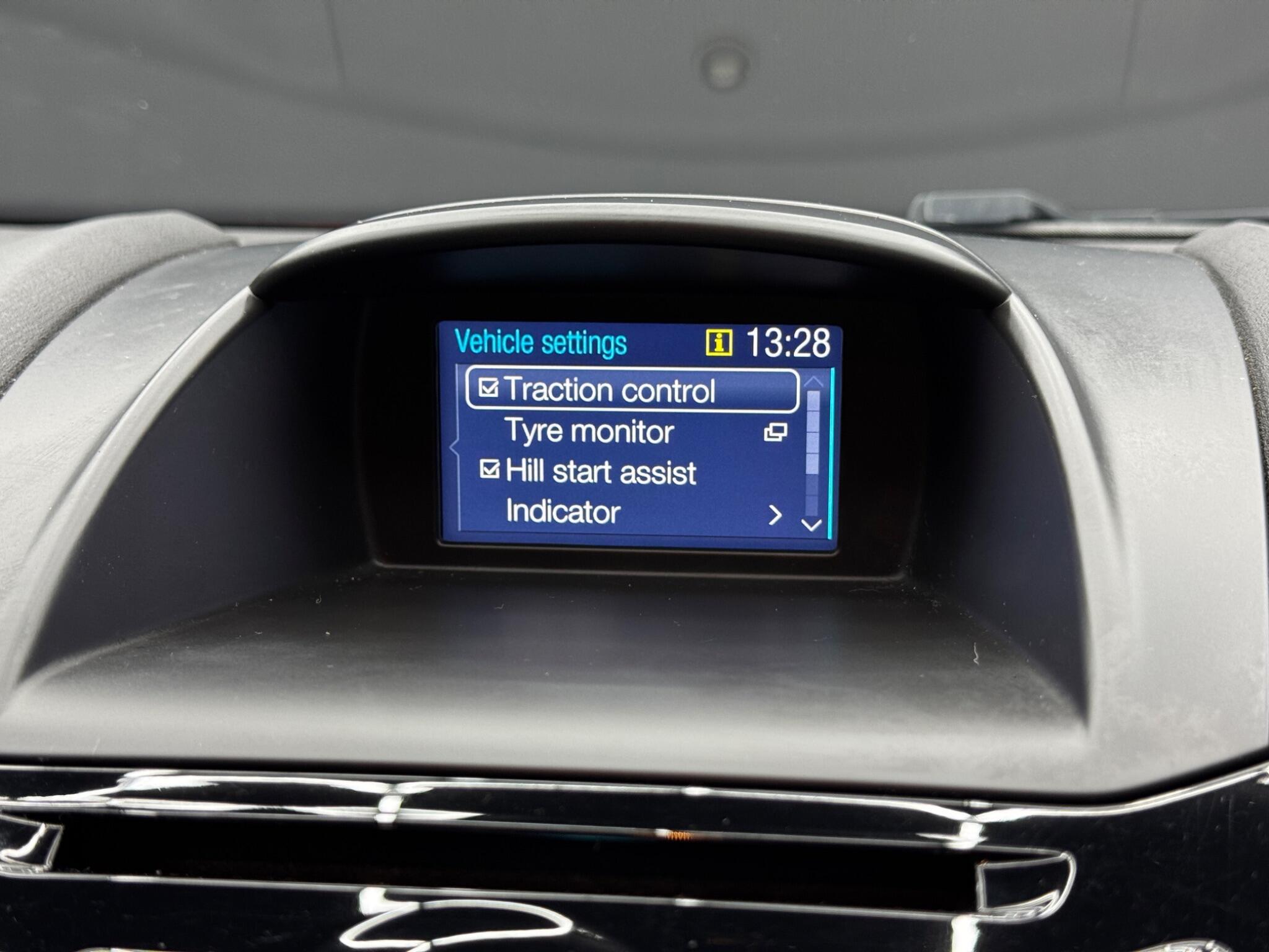 Ford Fiesta - Image 36