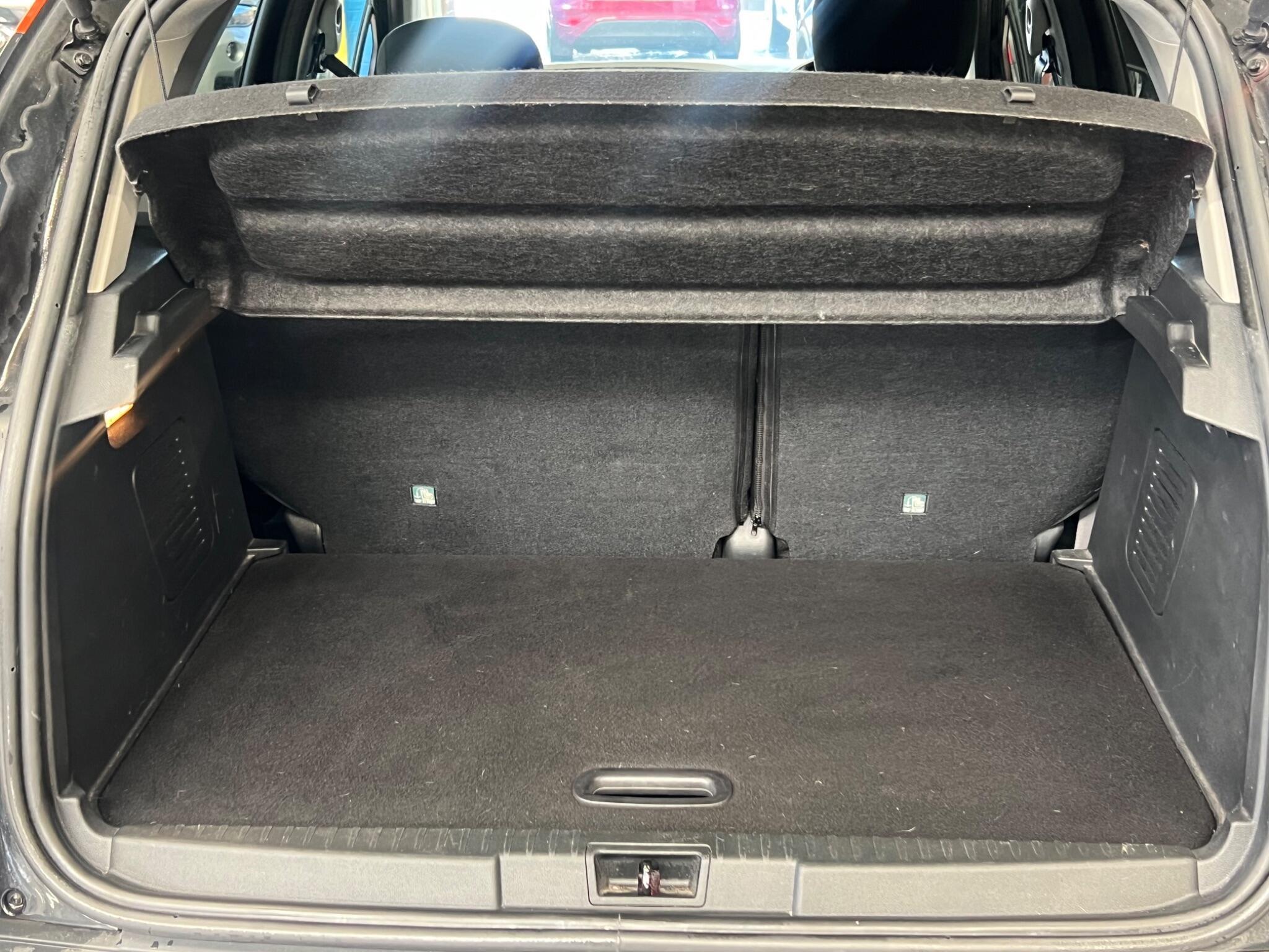 Renault Captur - Image 11