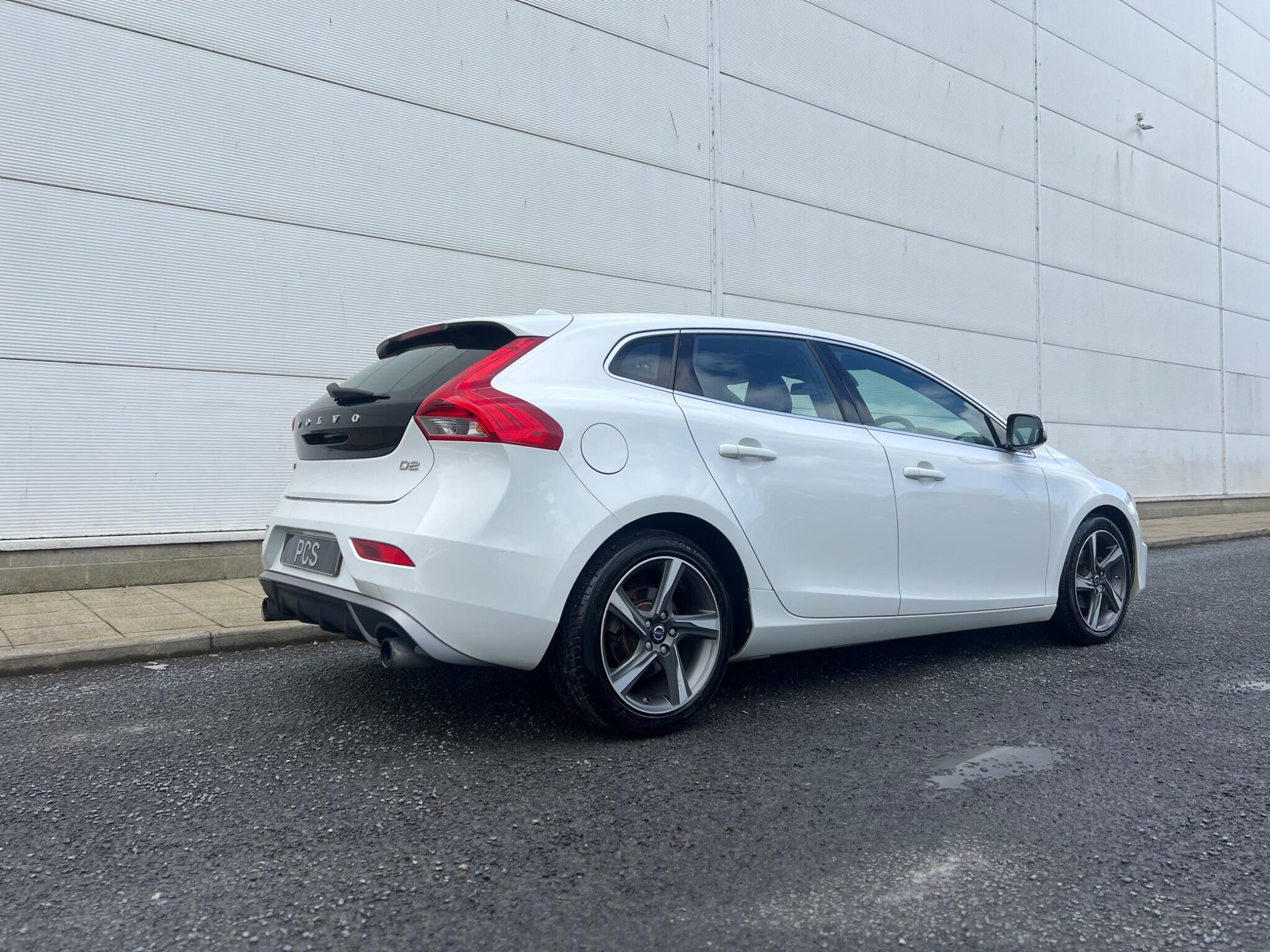 Volvo V40 - Image 34
