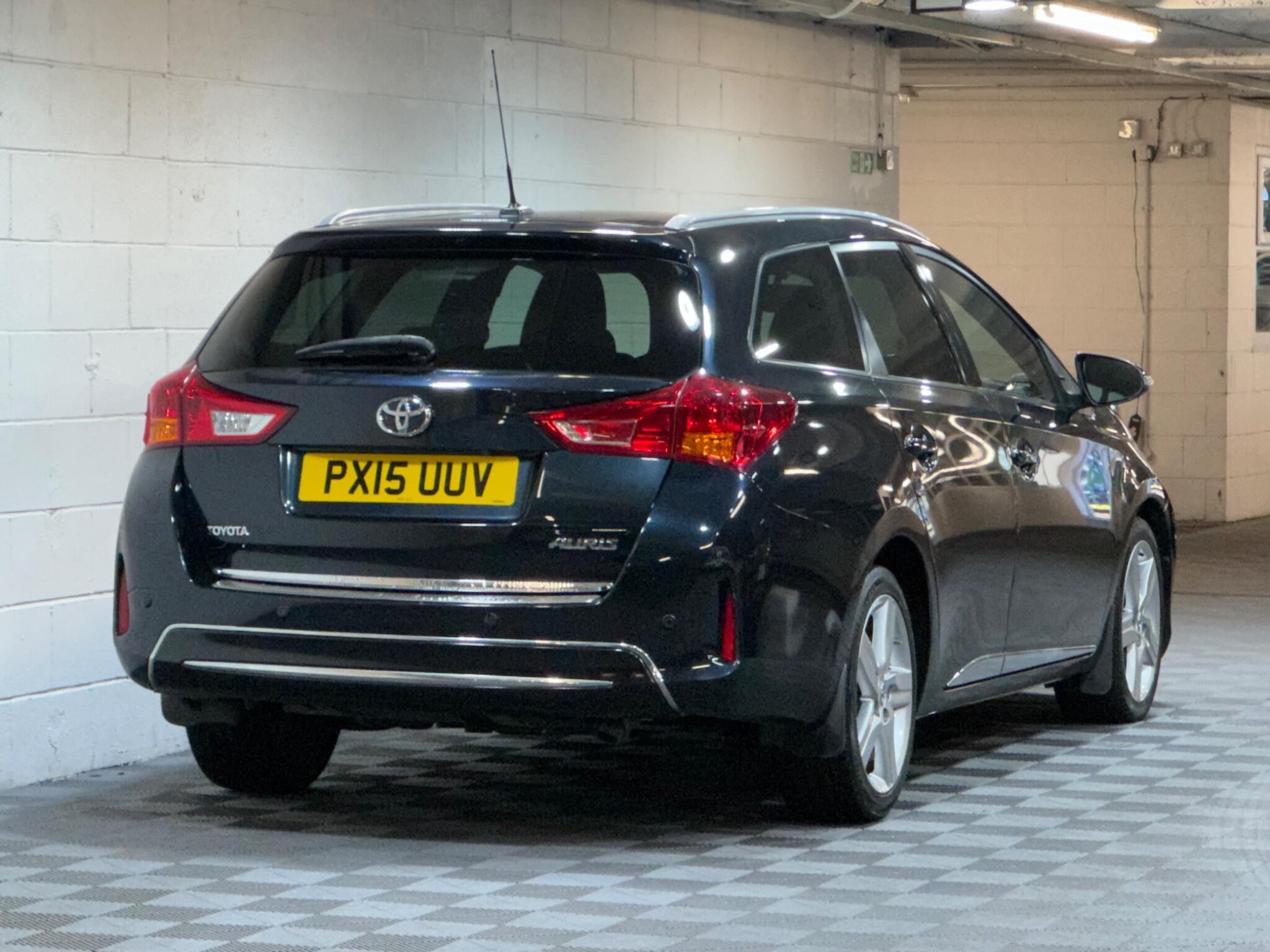 Toyota Auris - Image 4