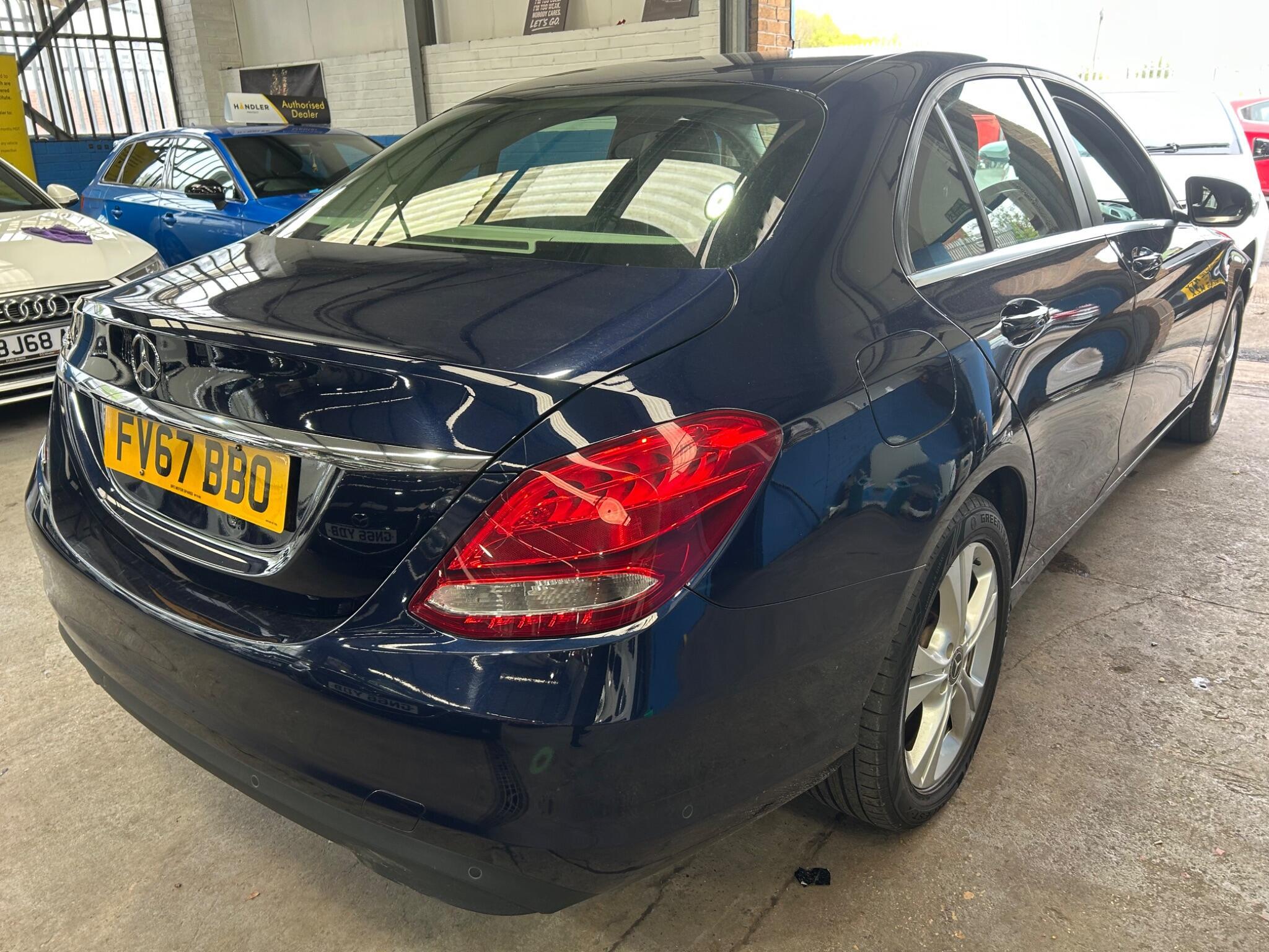 Mercedes C Class - Image 6