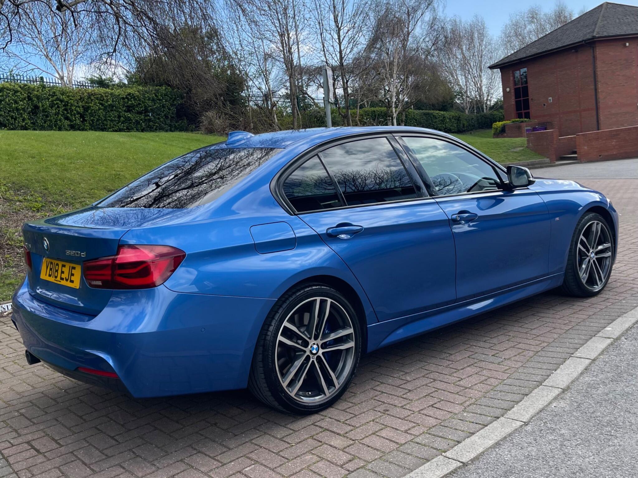 BMW 3 Series - Image 16